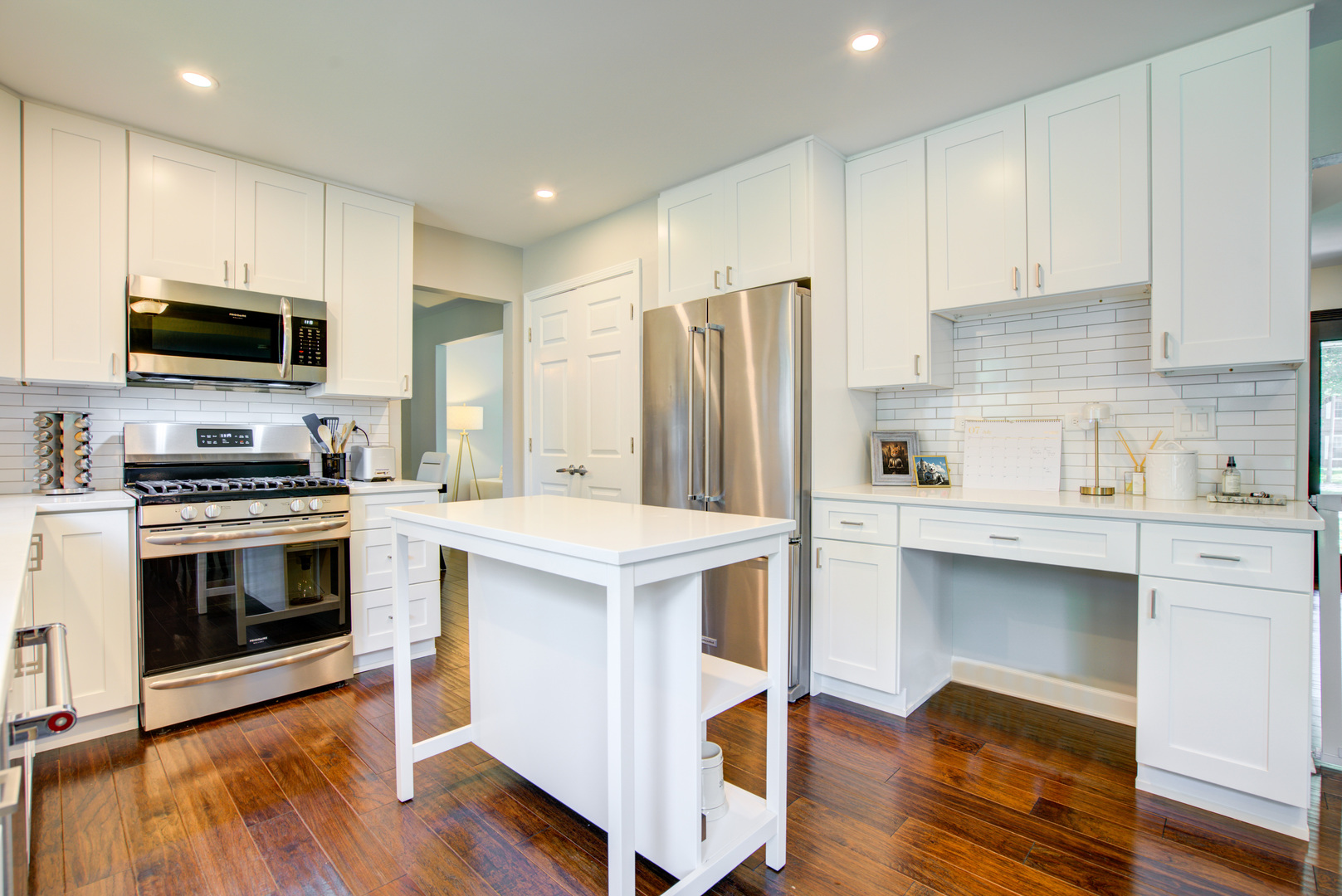 1344 Fir Court, Naperville, IL 60540