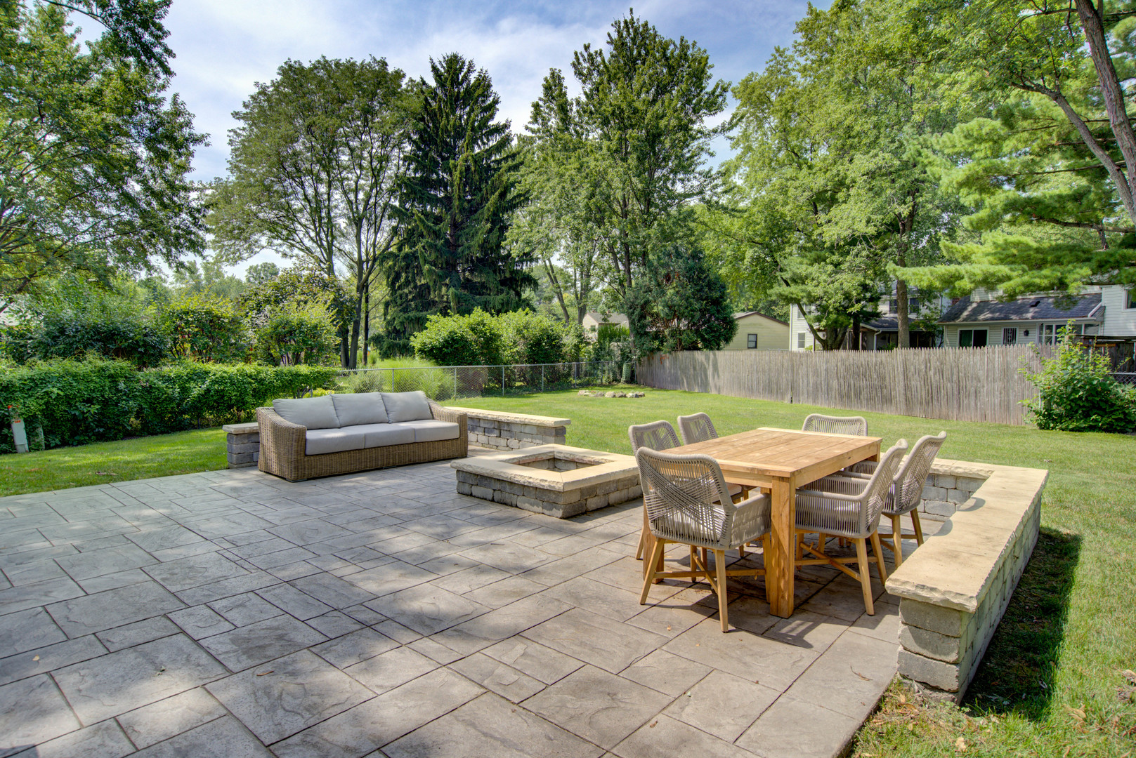1344 Fir Court, Naperville, IL 60540