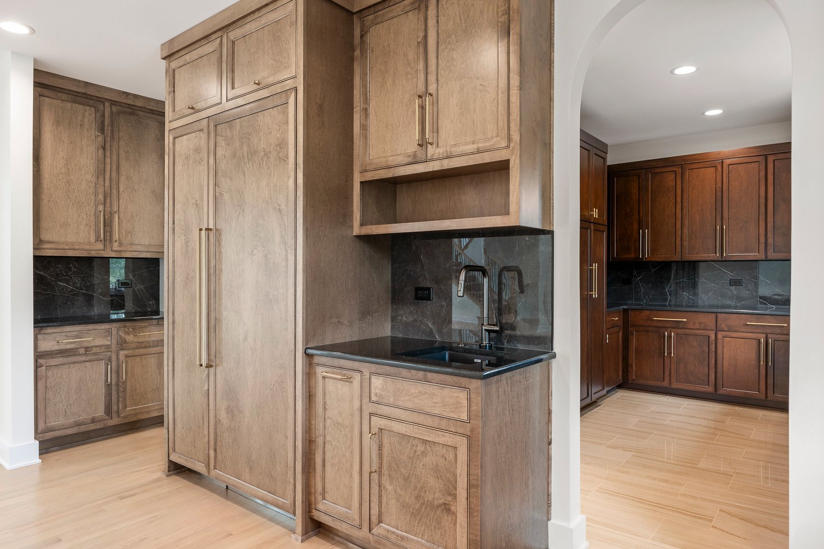 8886 Johnston Road, Burr Ridge, IL 60522