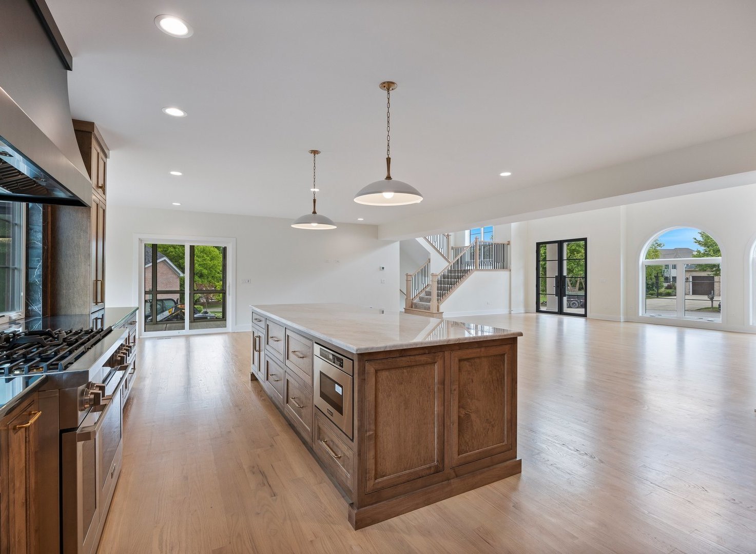 8886 Johnston Road, Burr Ridge, IL 60522