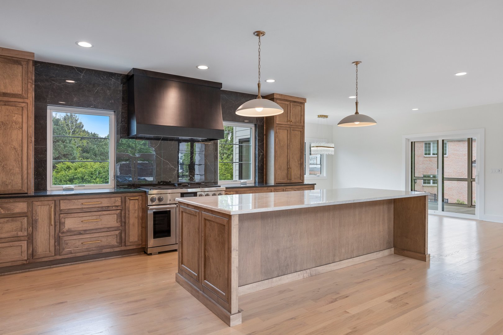 8886 Johnston Road, Burr Ridge, IL 60522