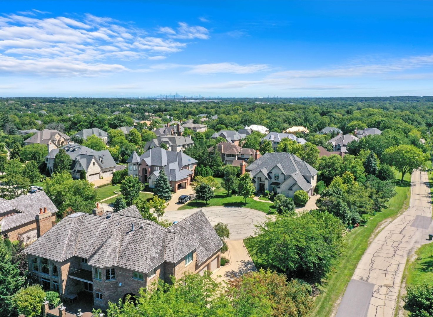 8886 Johnston Road, Burr Ridge, IL 60522