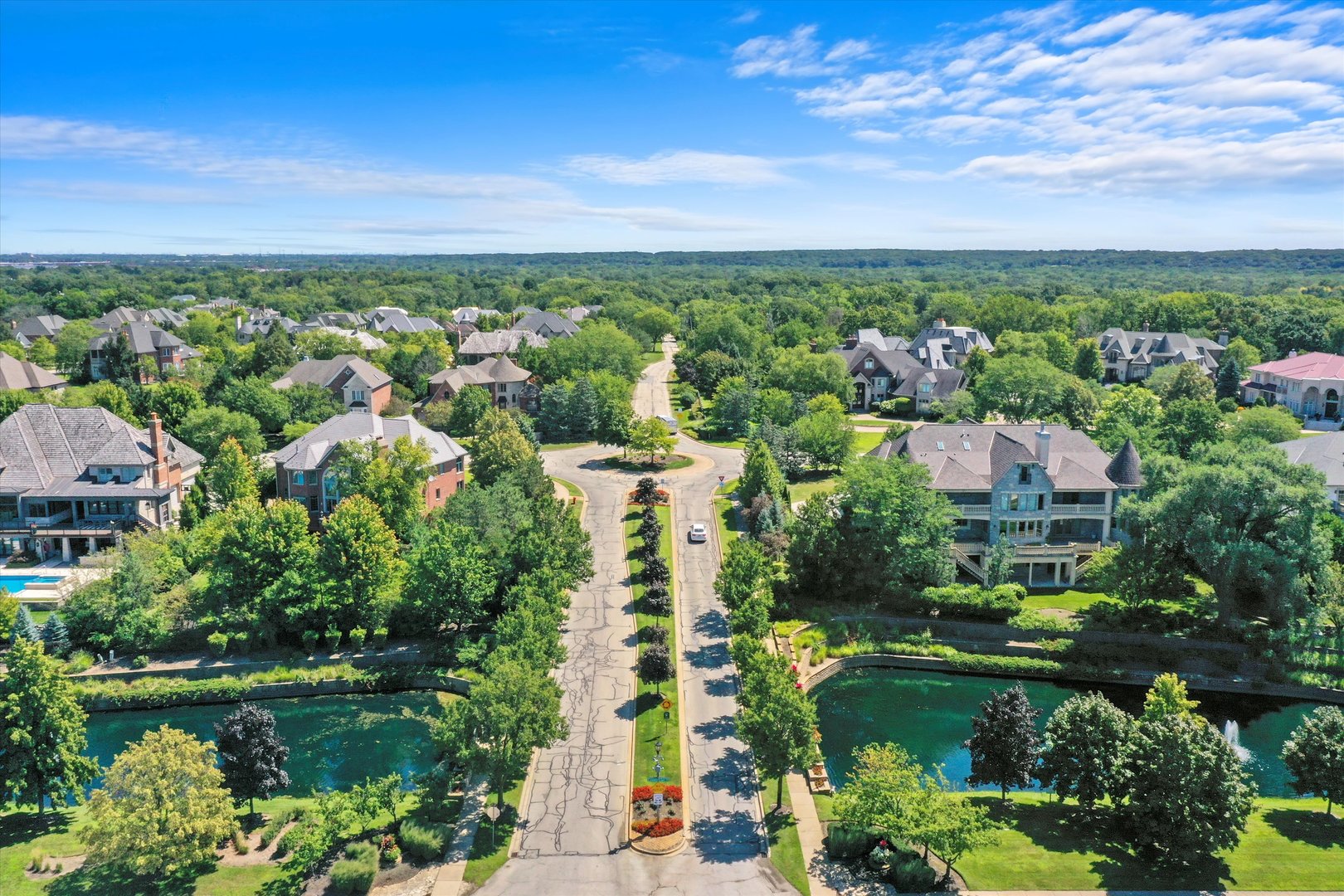 8886 Johnston Road, Burr Ridge, IL 60522