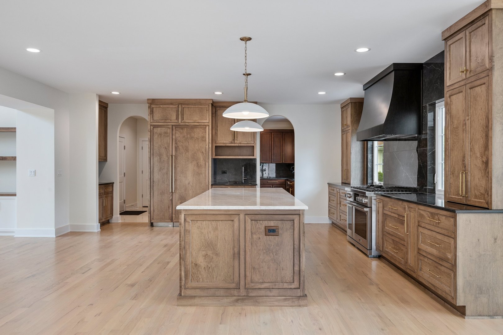 8886 Johnston Road, Burr Ridge, IL 60522