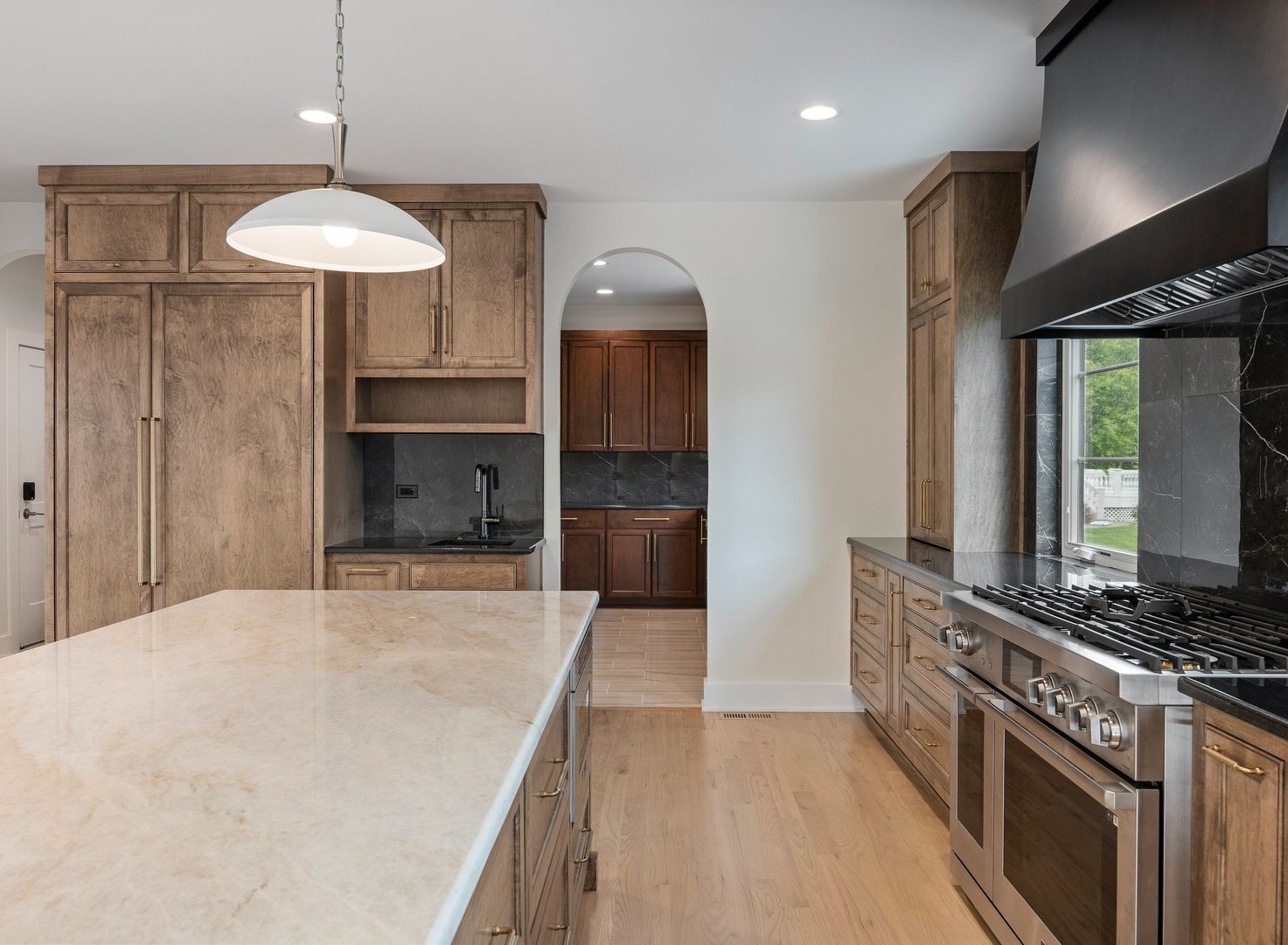 8886 Johnston Road, Burr Ridge, IL 60522