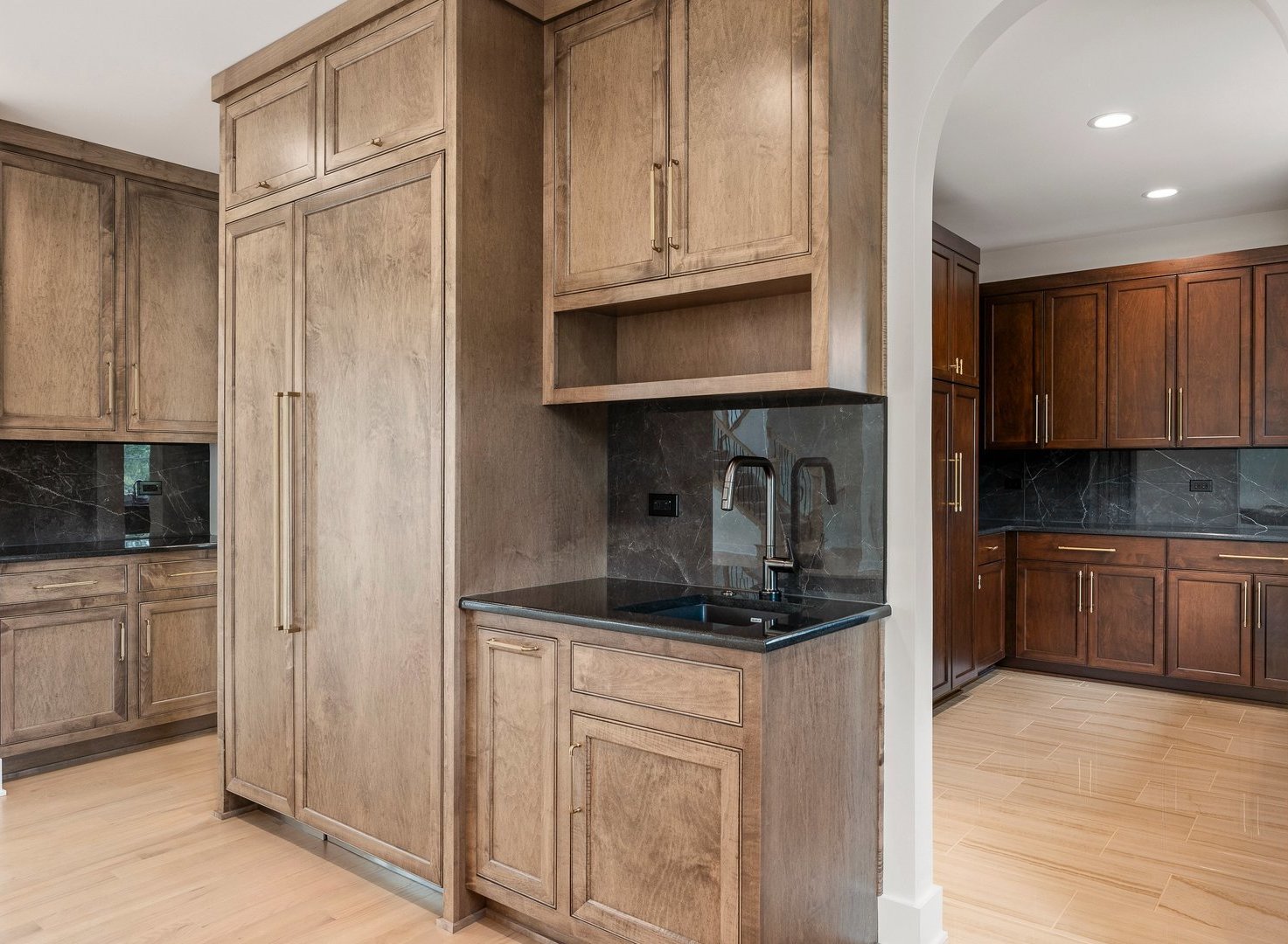 8886 Johnston Road, Burr Ridge, IL 60522