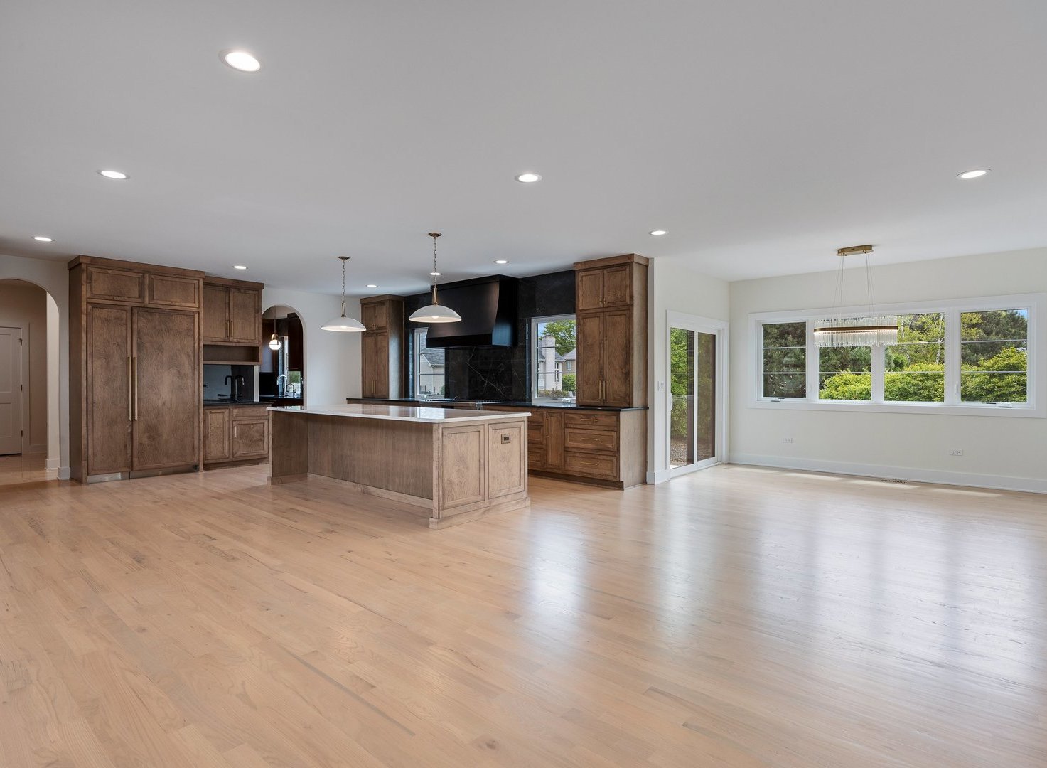 8886 Johnston Road, Burr Ridge, IL 60522