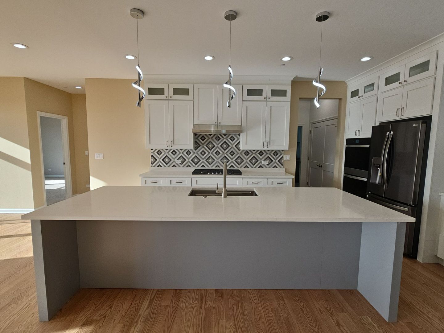 1221 Honey Lake Road, Lake Zurich, IL 60047