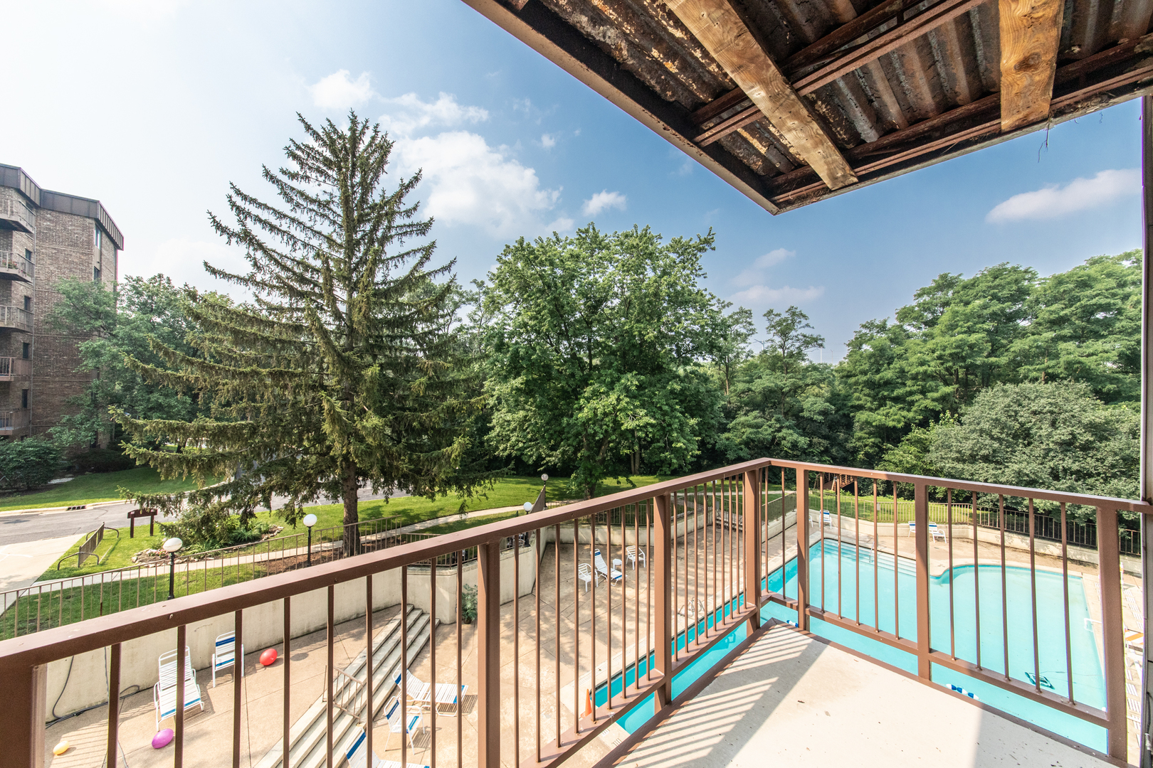 430 Walnut Creek Lane #2201, Lisle, IL 60532