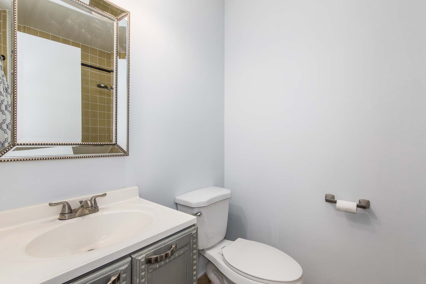 430 Walnut Creek Lane #2201, Lisle, IL 60532