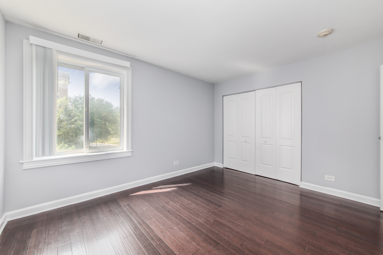 430 Walnut Creek Lane #2201, Lisle, IL 60532