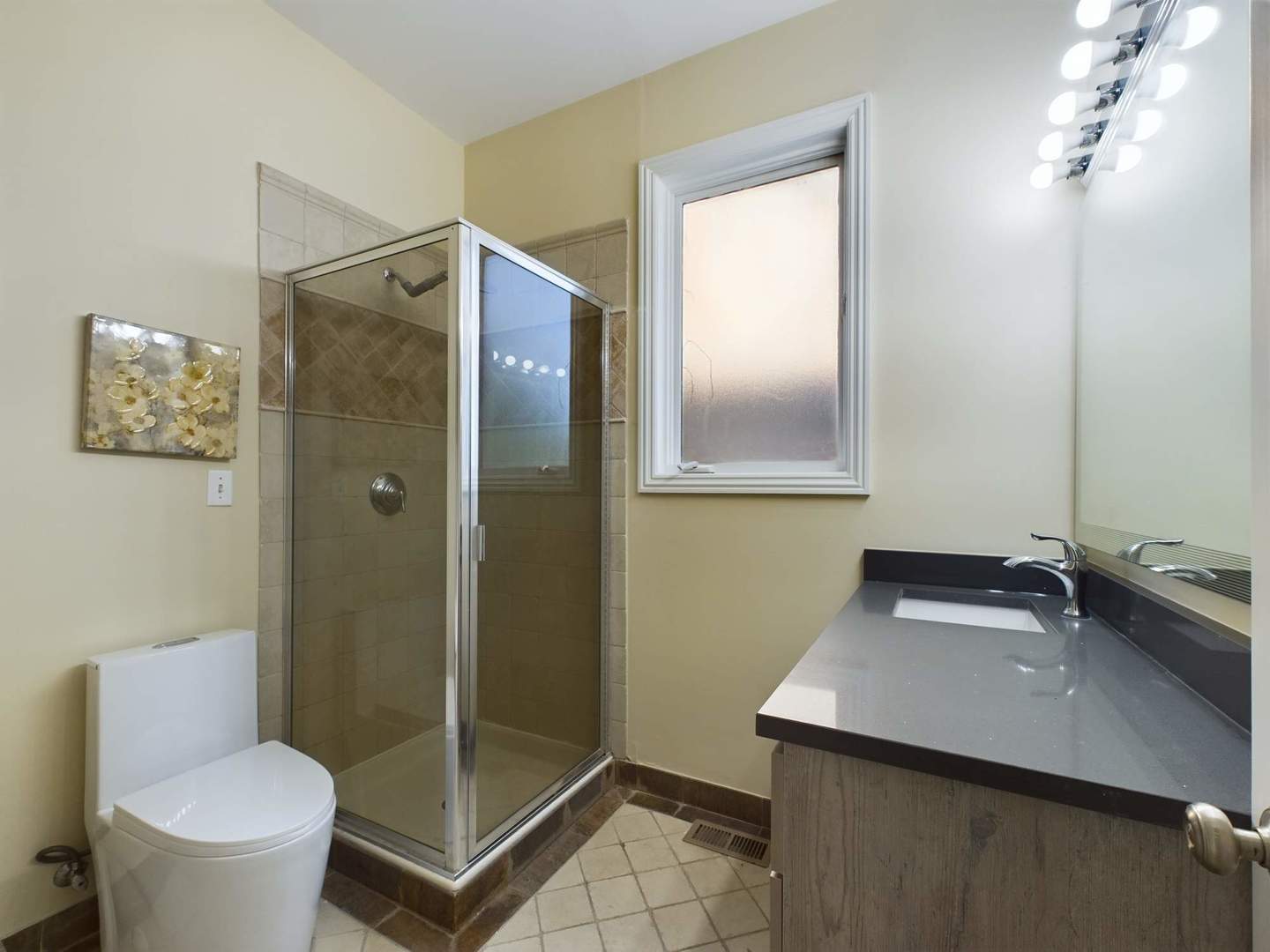 1654 W Ohio Street, Chicago, IL 60622