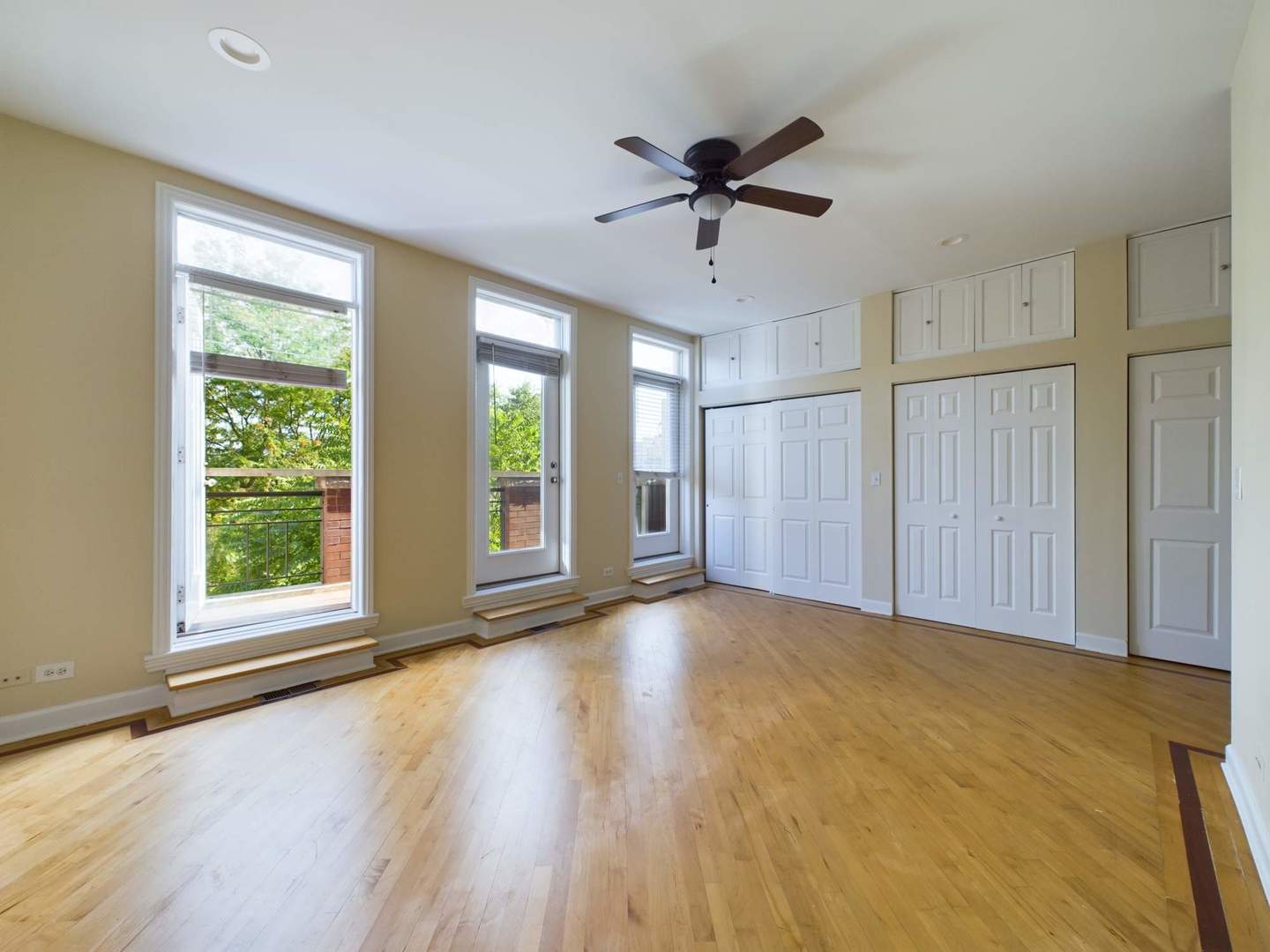 1654 W Ohio Street, Chicago, IL 60622
