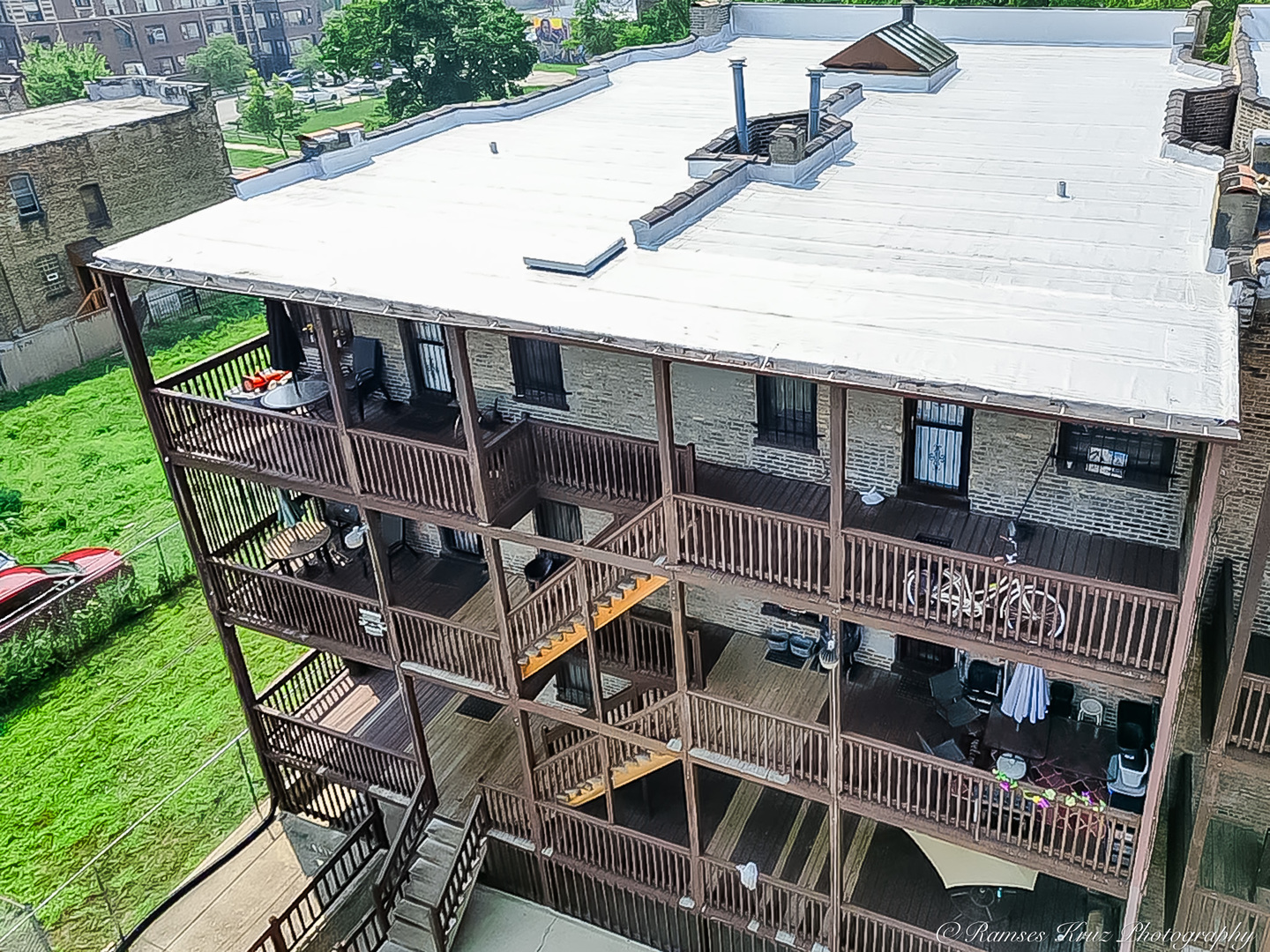 6037 S Champlain Avenue, Chicago, IL 60637