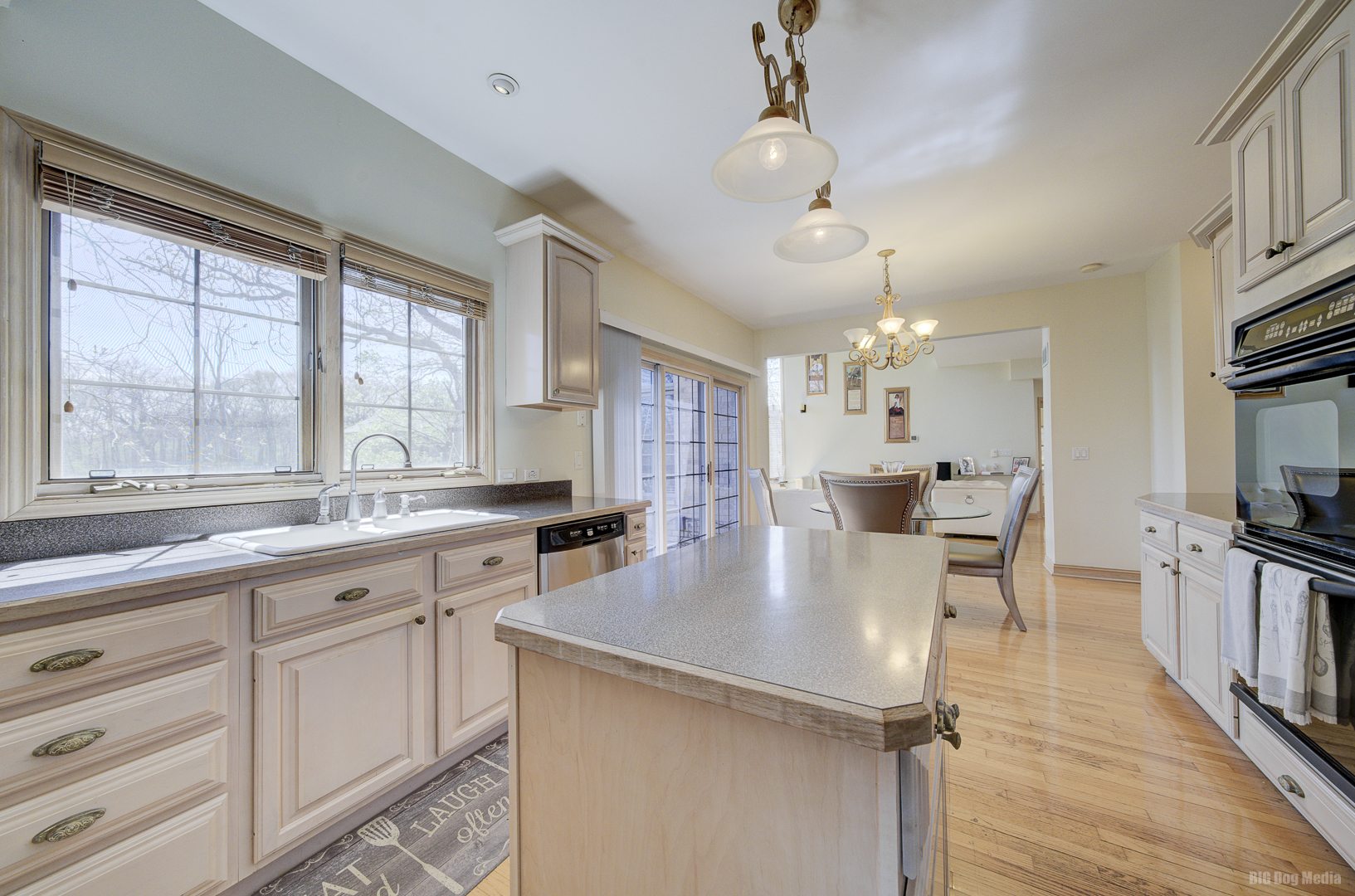 324 Royal Oak Drive, Steger, IL 60475