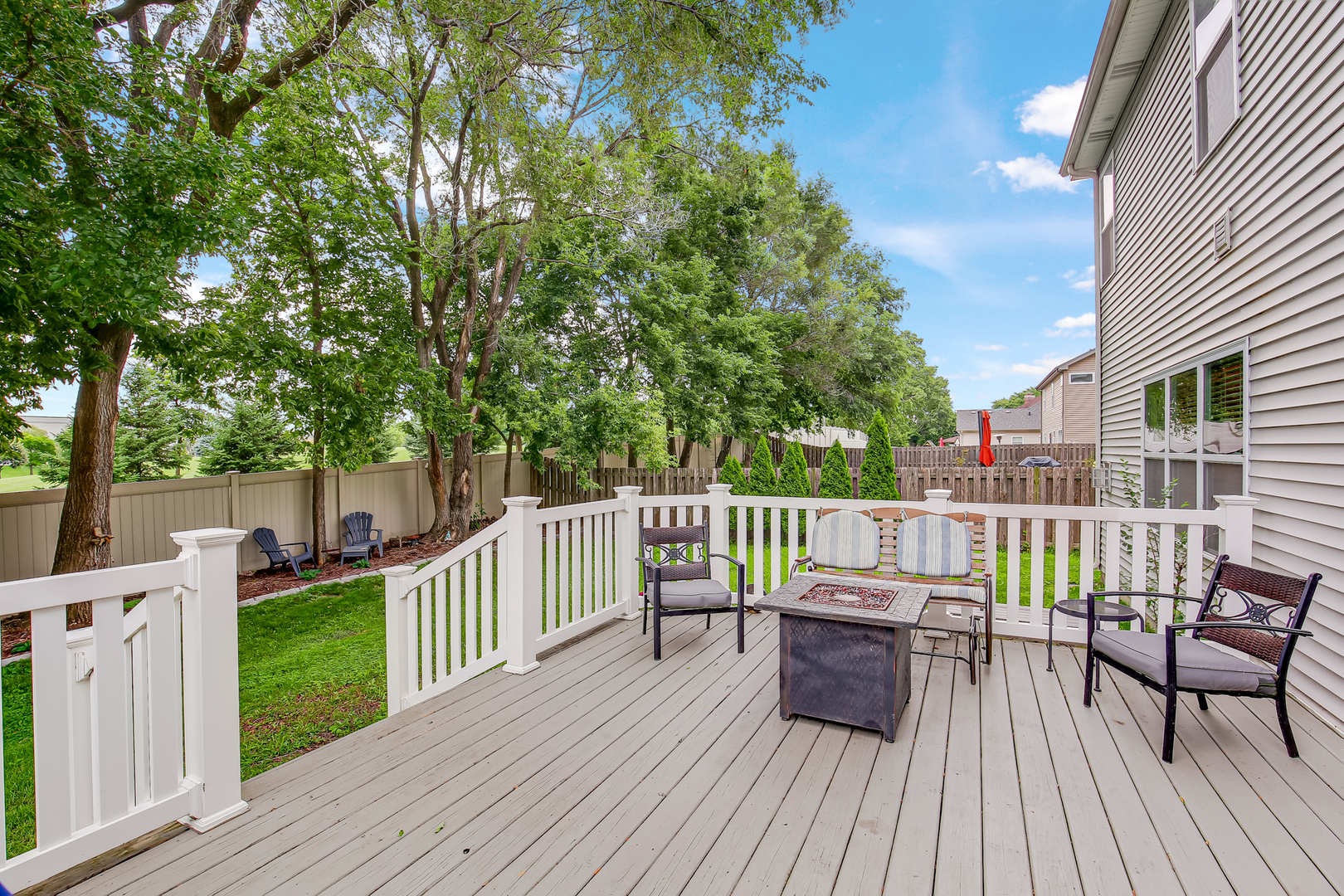 799 W Mystic Lane, Romeoville, IL 60446