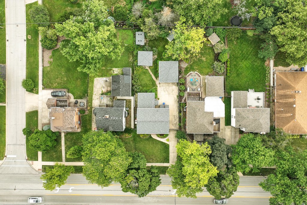 1017 N Main Street, Wheaton, IL 60187