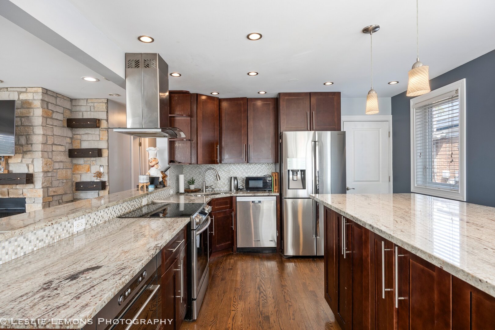 3046 Sarah Street, Franklin Park, IL 60131