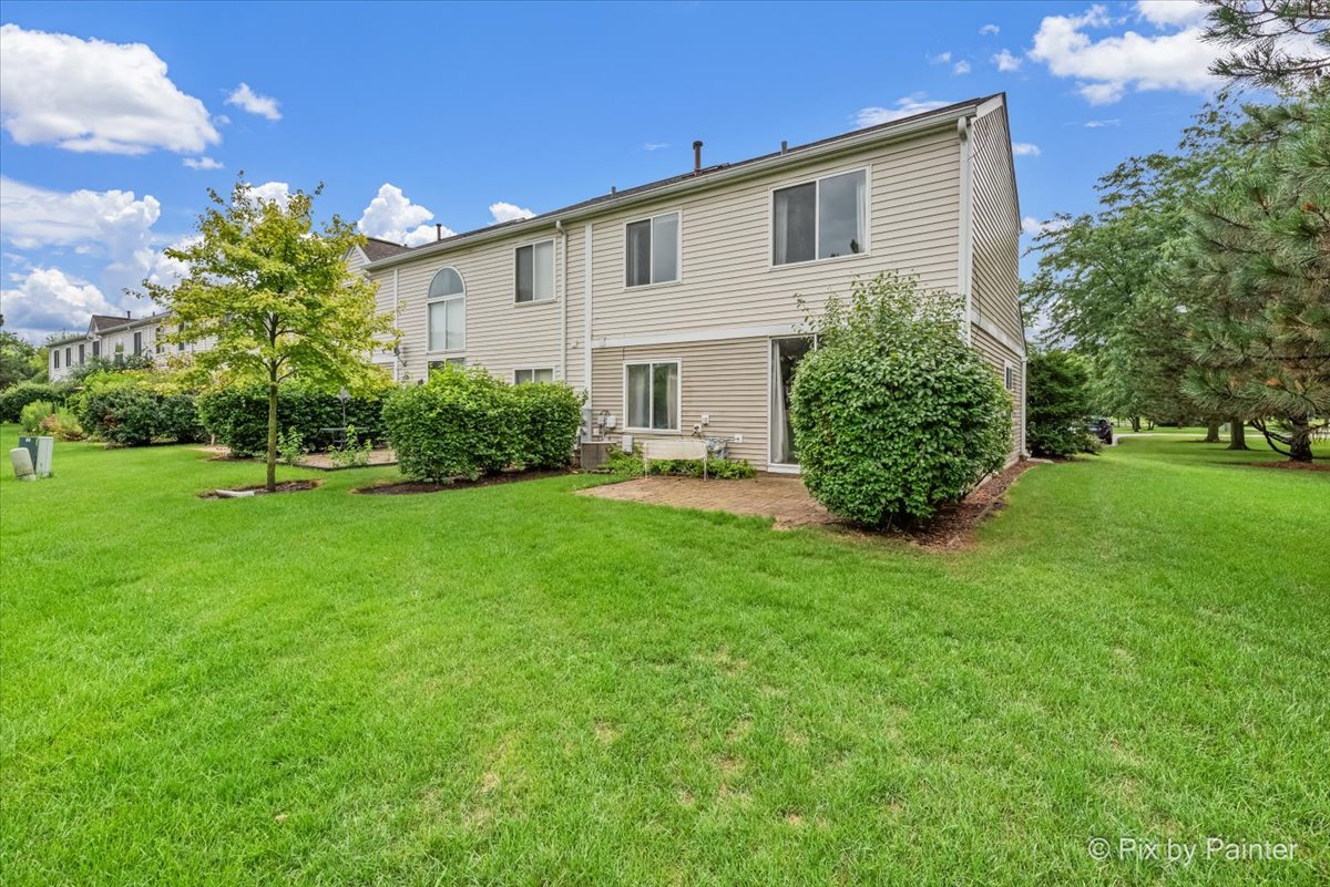 1661 Spaulding Road, Bartlett, IL 60103