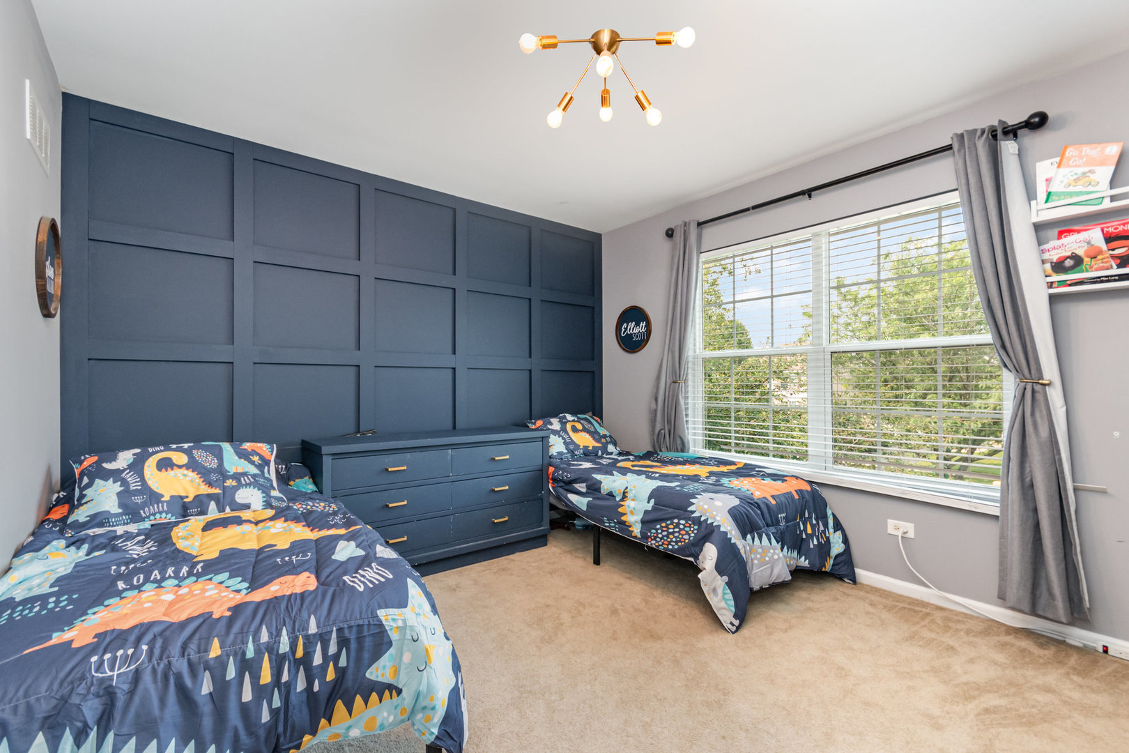 1306 Dauphin Drive, Joliet, IL 60431