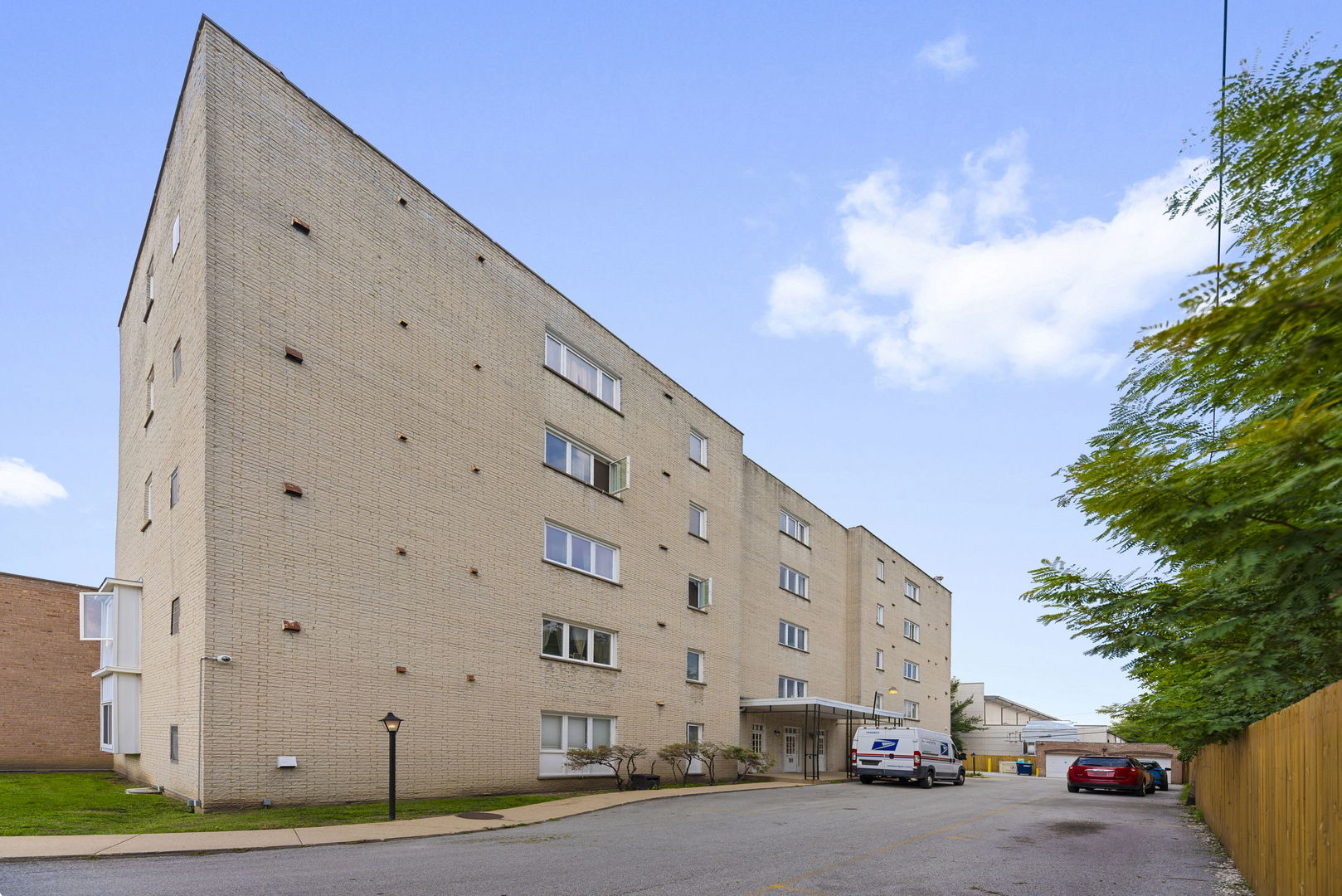 11551 S WESTERN Avenue #C2C, Chicago, IL 60643
