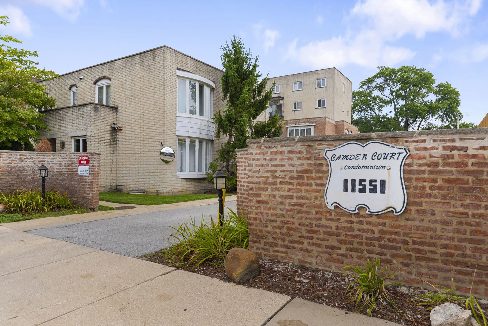 11551 S WESTERN Avenue #C2C, Chicago, IL 60643