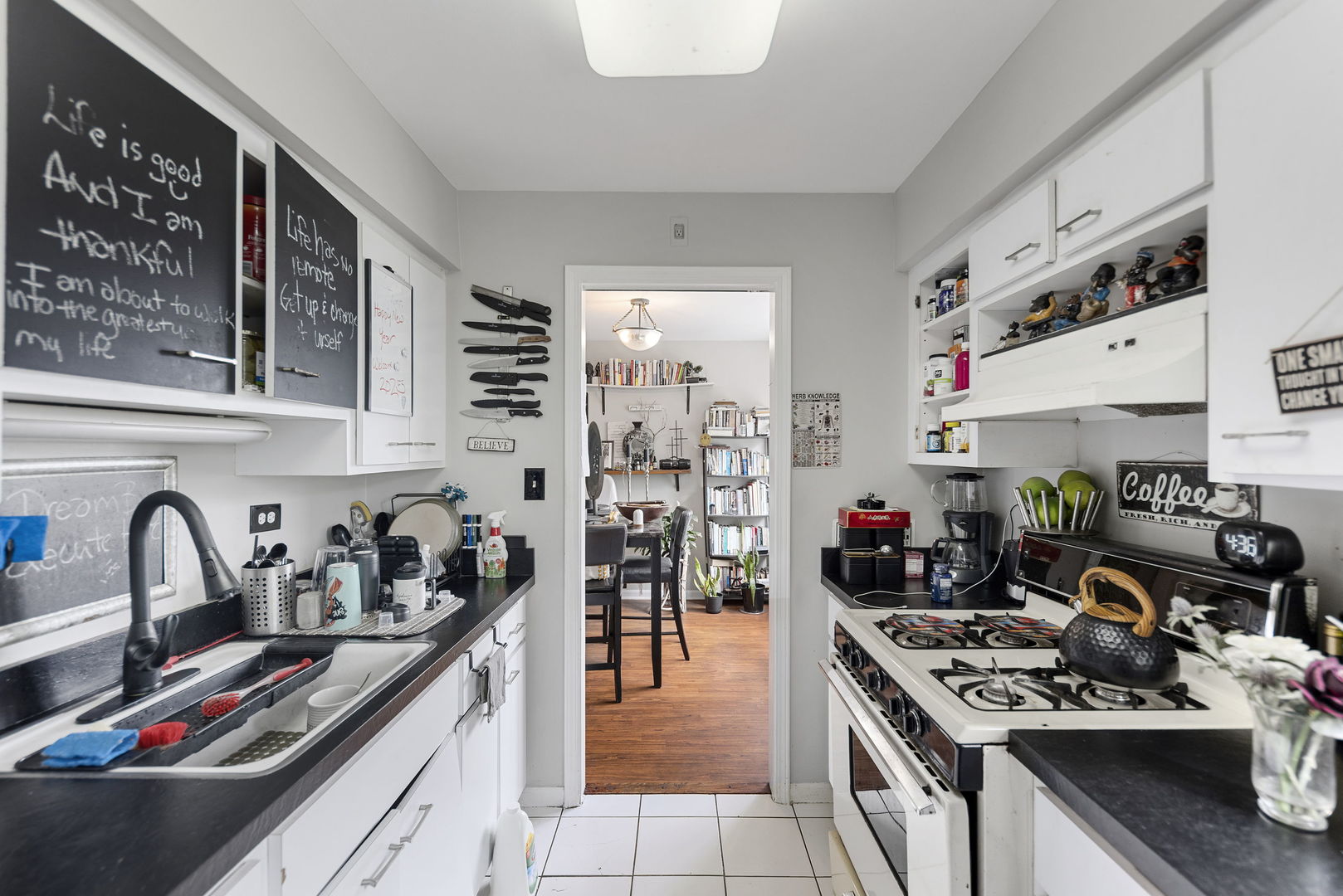 11551 S WESTERN Avenue #C2C, Chicago, IL 60643