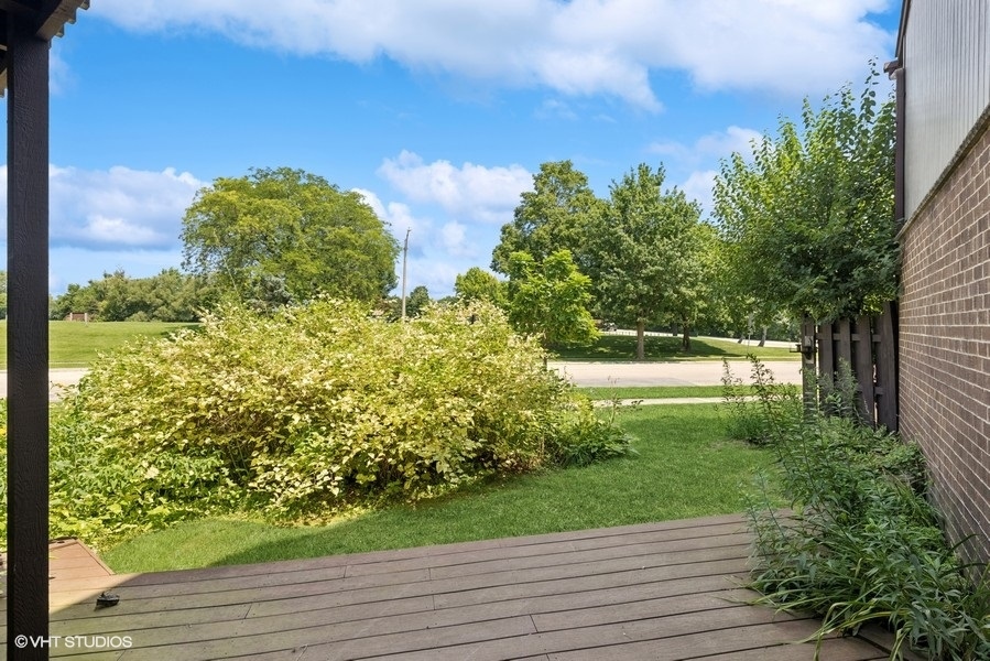 776 Golfview Drive, Roselle, IL 60172