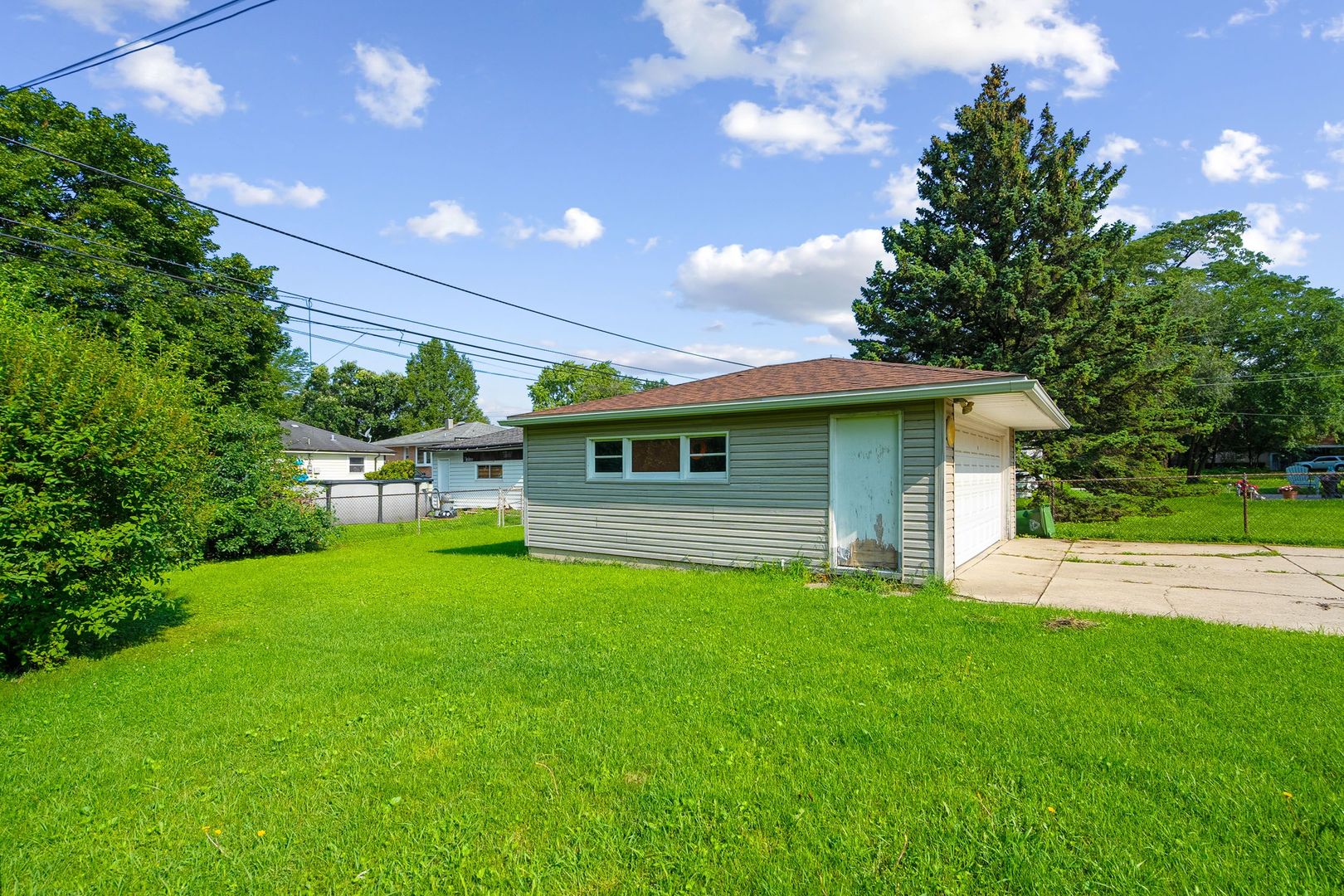 9808 Normandy Avenue, Oak Lawn, IL 60453