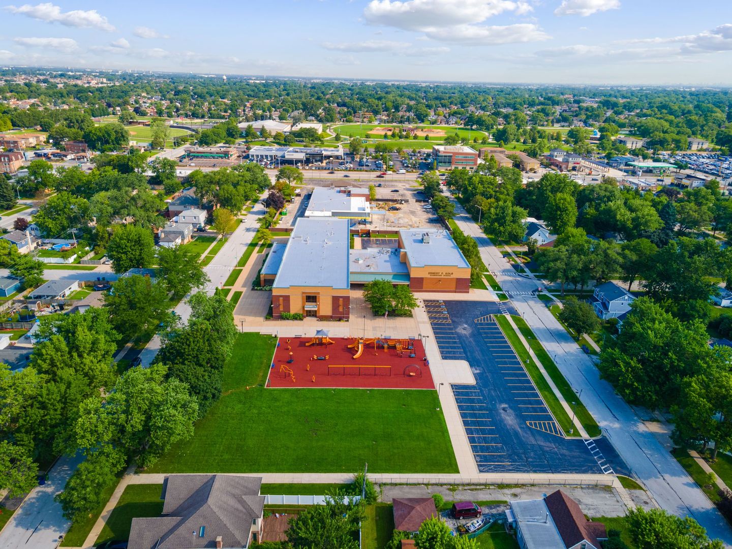 9808 Normandy Avenue, Oak Lawn, IL 60453