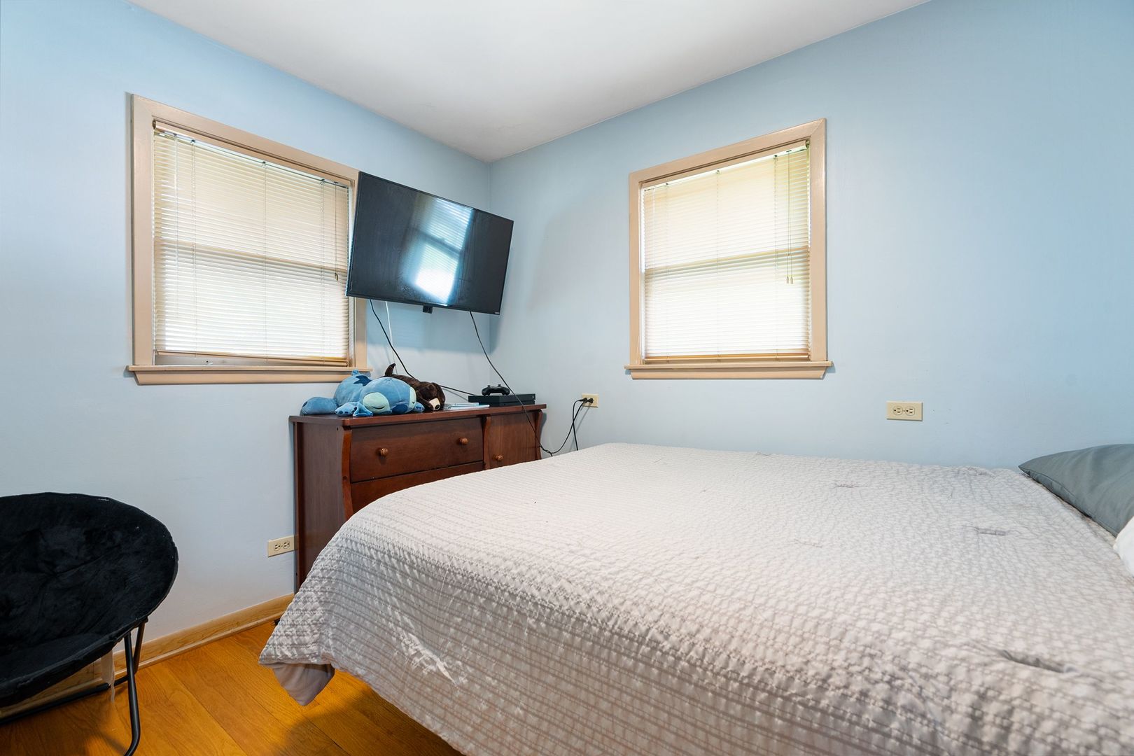9808 Normandy Avenue, Oak Lawn, IL 60453