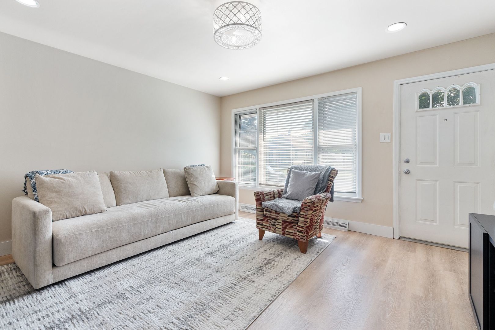 9808 Normandy Avenue, Oak Lawn, IL 60453