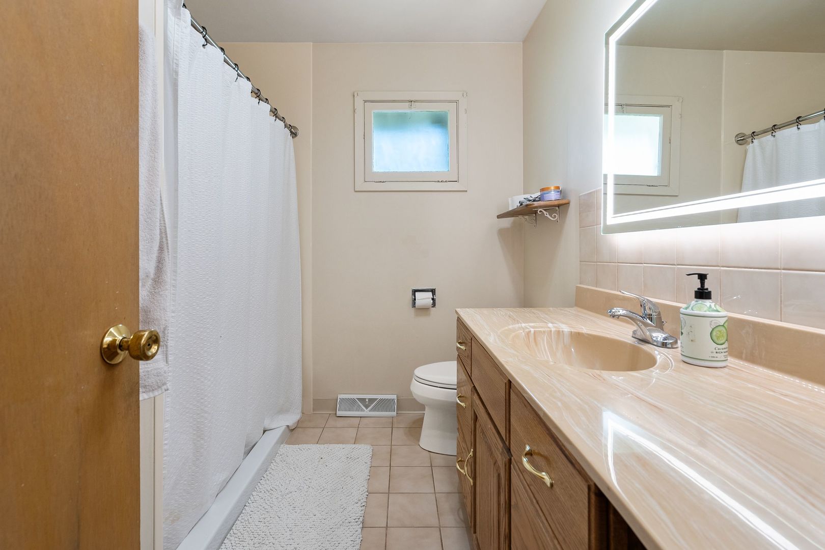 9808 Normandy Avenue, Oak Lawn, IL 60453