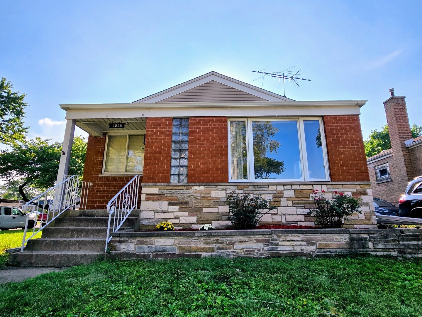 14248 Minerva Avenue, Dolton, IL 60419