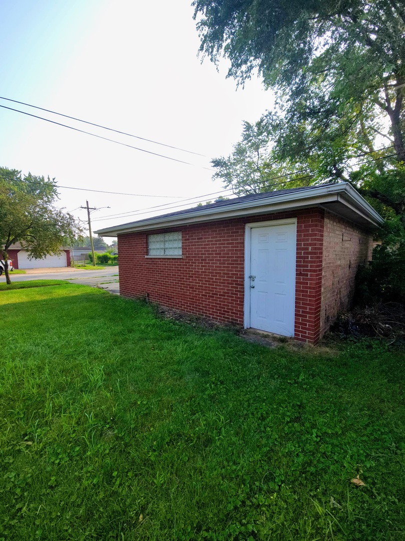 14248 Minerva Avenue, Dolton, IL 60419