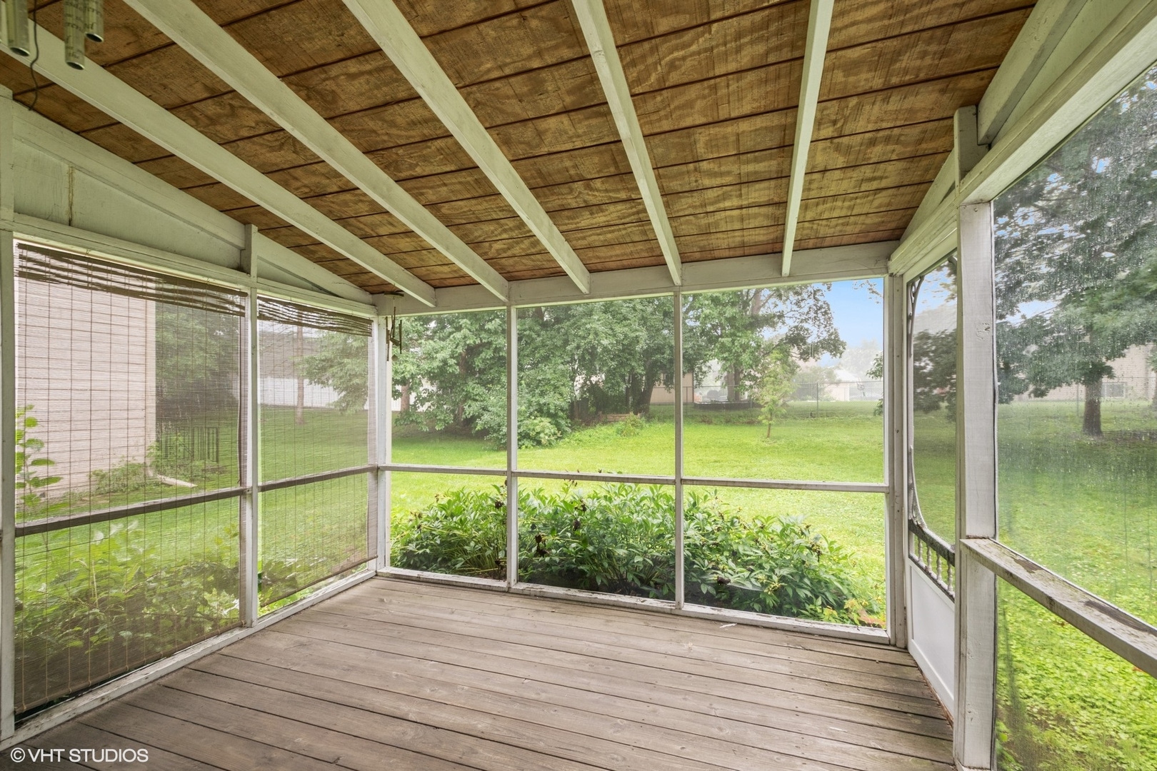 1720 Buena Vista Drive, Wheaton, IL 60189