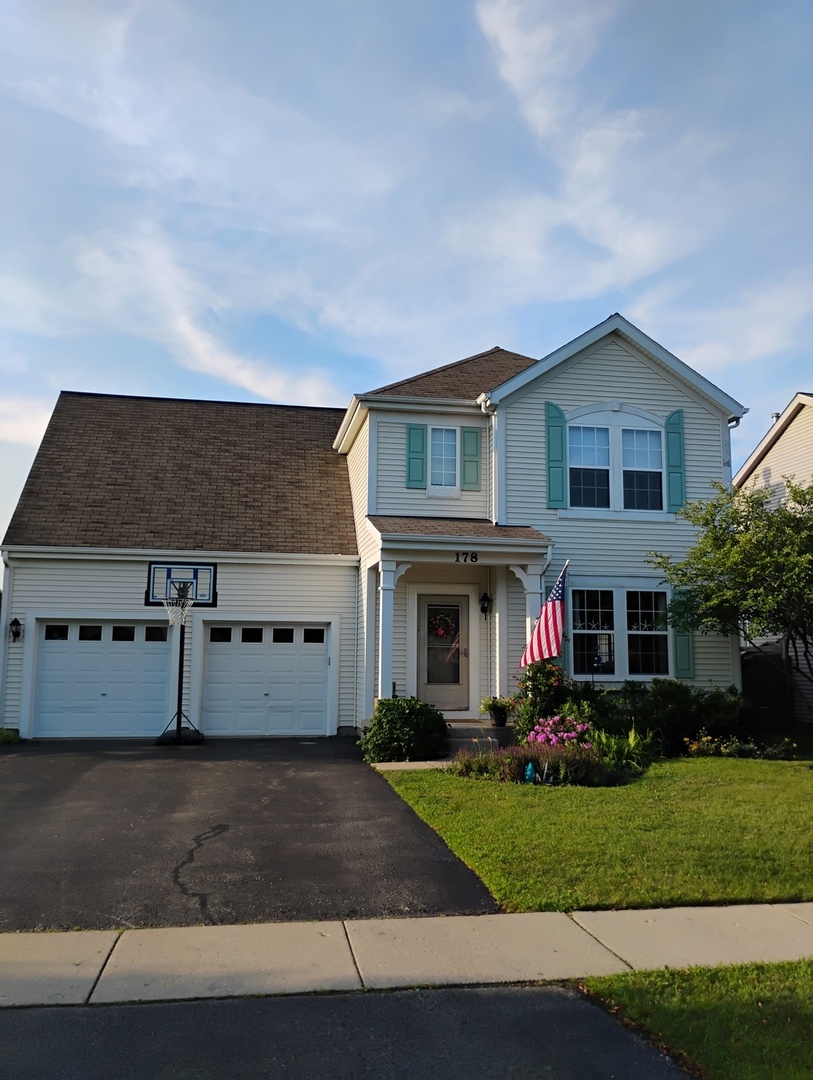 178 W Hampton Drive, Round Lake, IL 60073