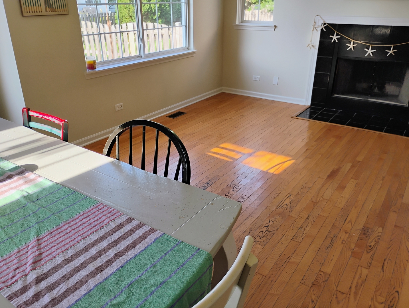 178 W Hampton Drive, Round Lake, IL 60073