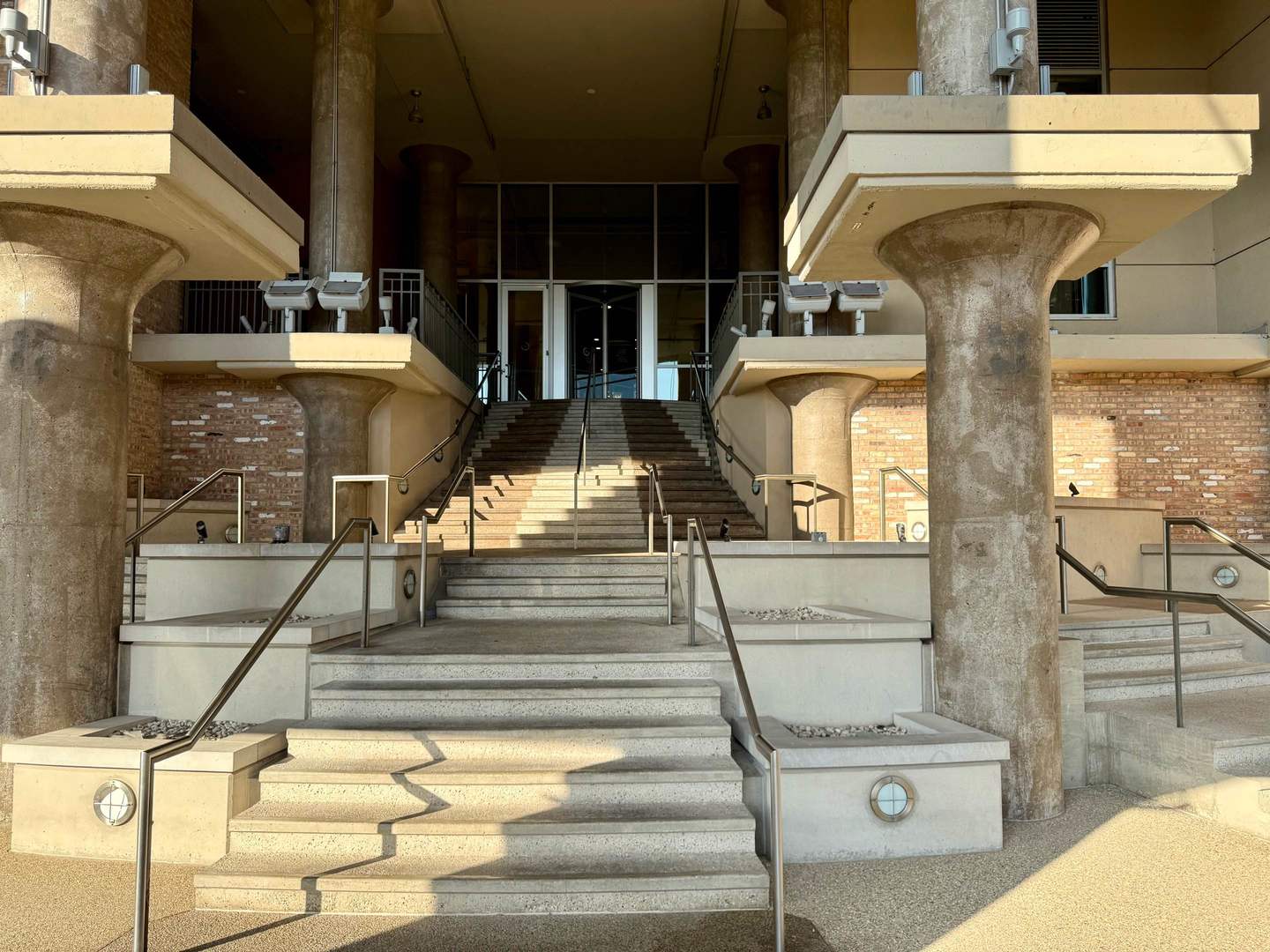 900 N Kingsbury Street #861, Chicago, IL 60610