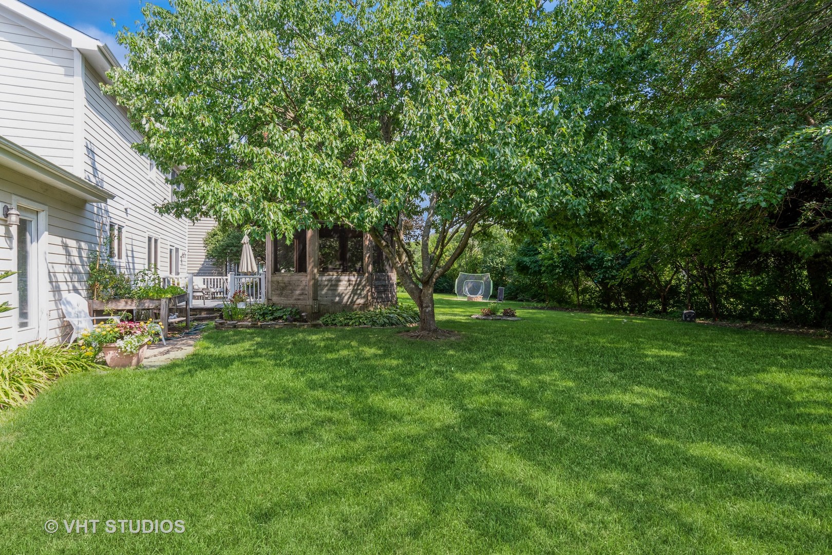 723 Queens Gate Circle, Sugar Grove, IL 60554