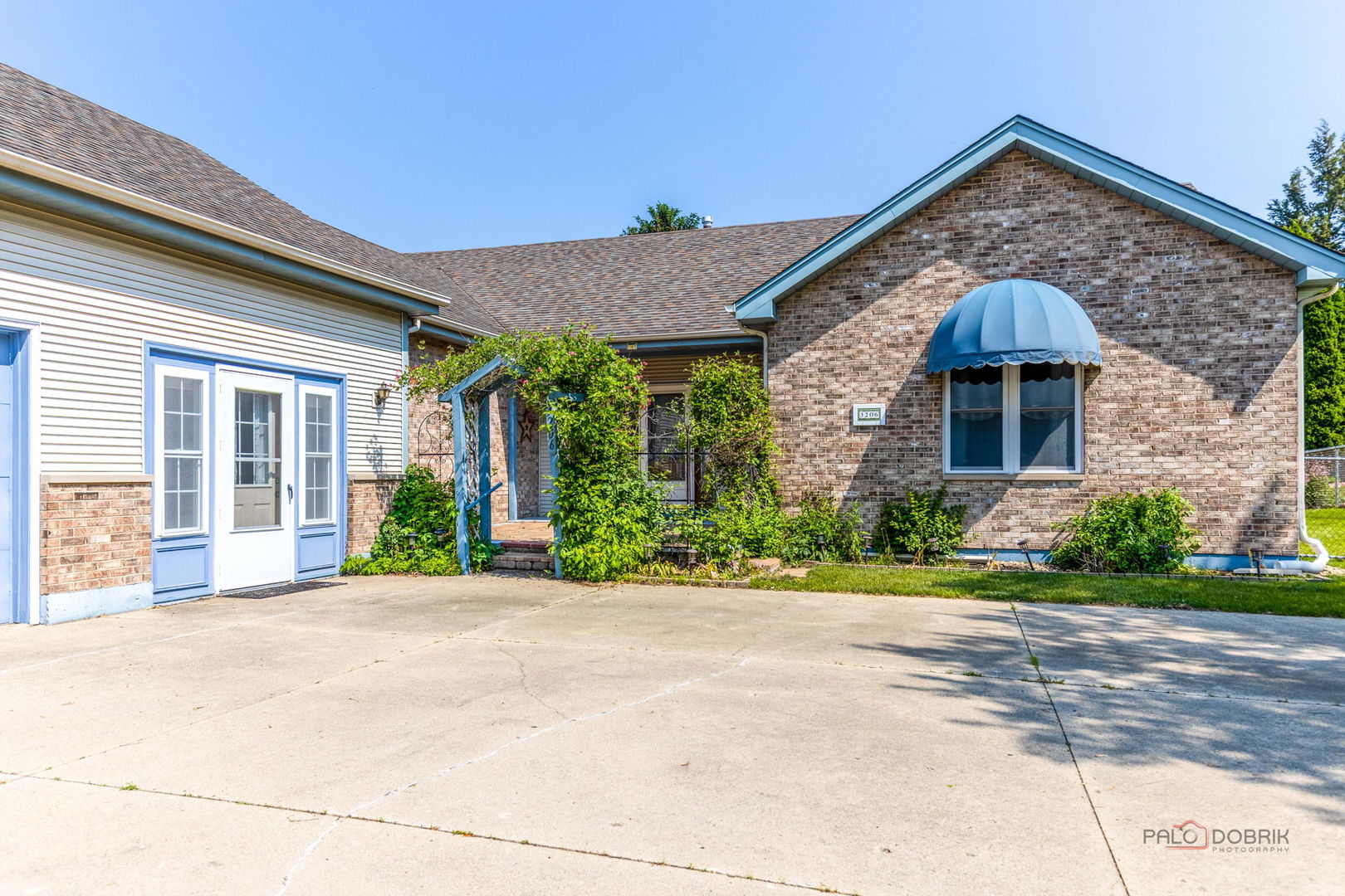 3206 Turnberry Drive, McHenry, IL 60050