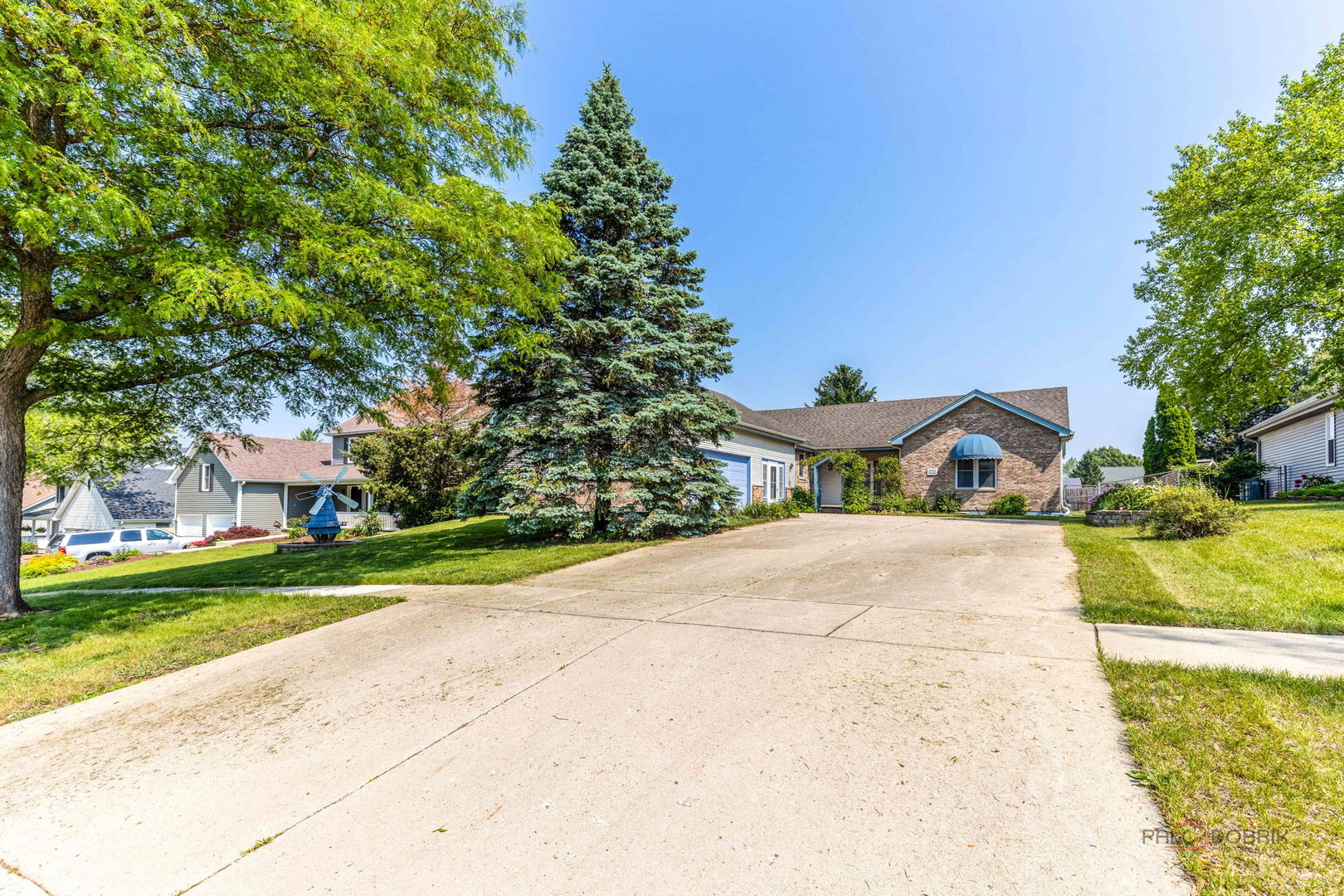 3206 Turnberry Drive, McHenry, IL 60050