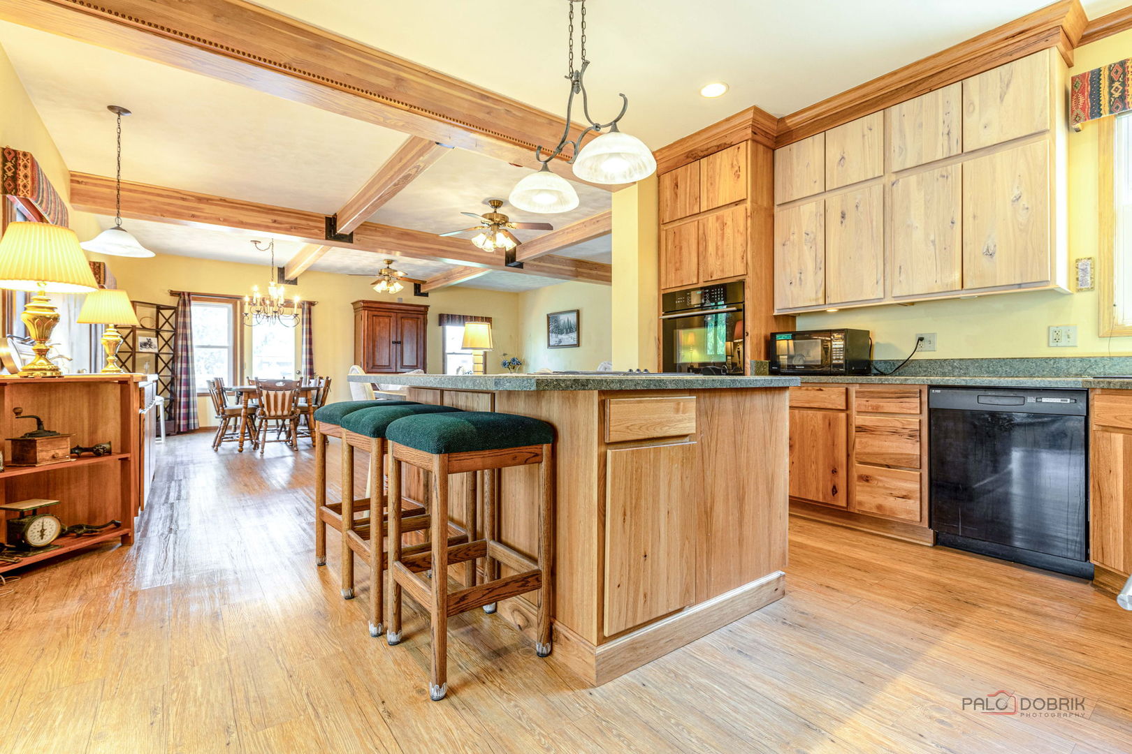 3206 Turnberry Drive, McHenry, IL 60050