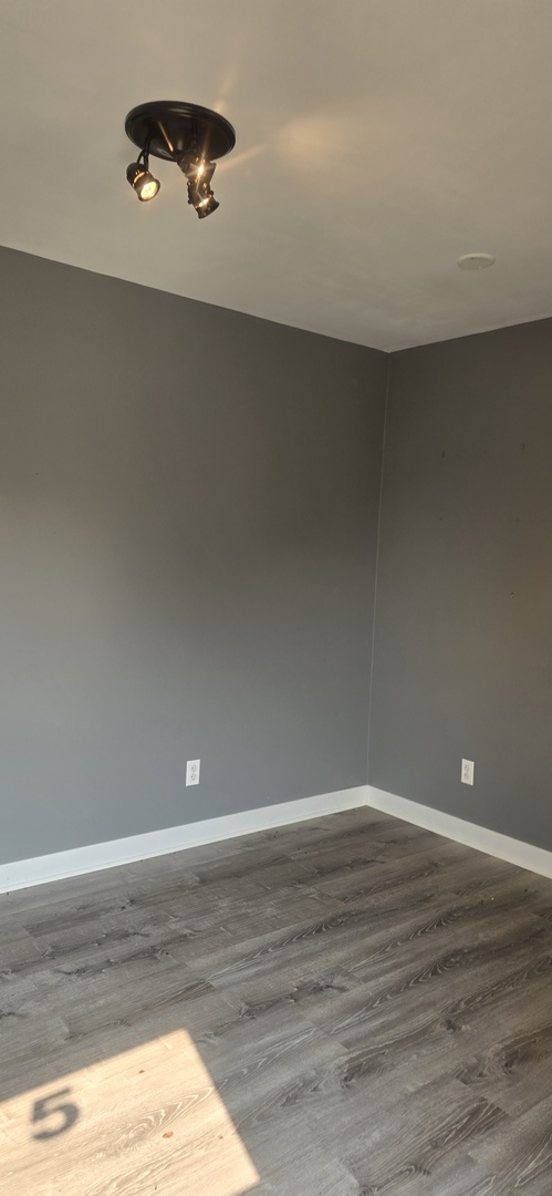11475 Commercial Street #5, Richmond, IL 60071