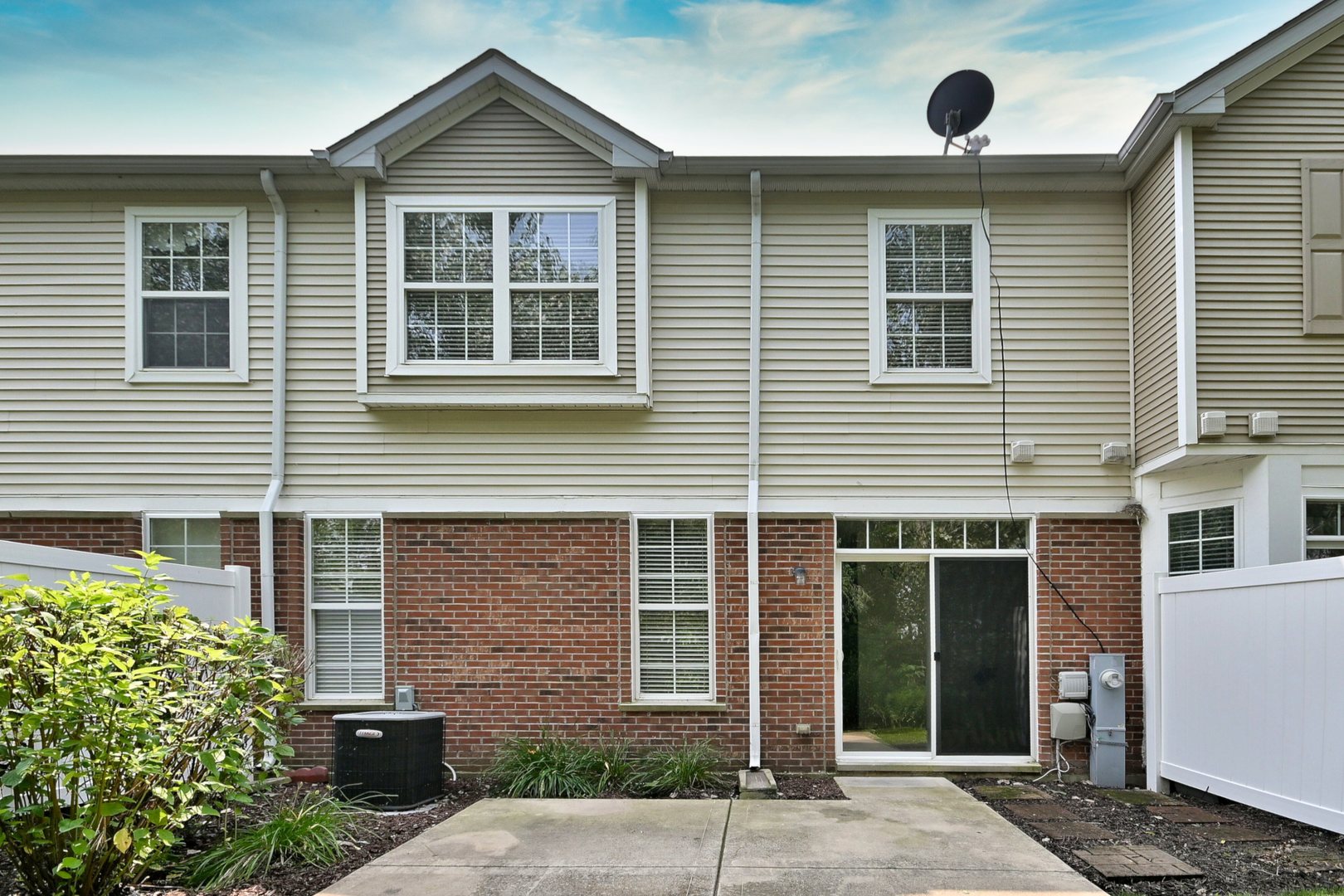 8501 Sawyer Court, Joliet, IL 60431