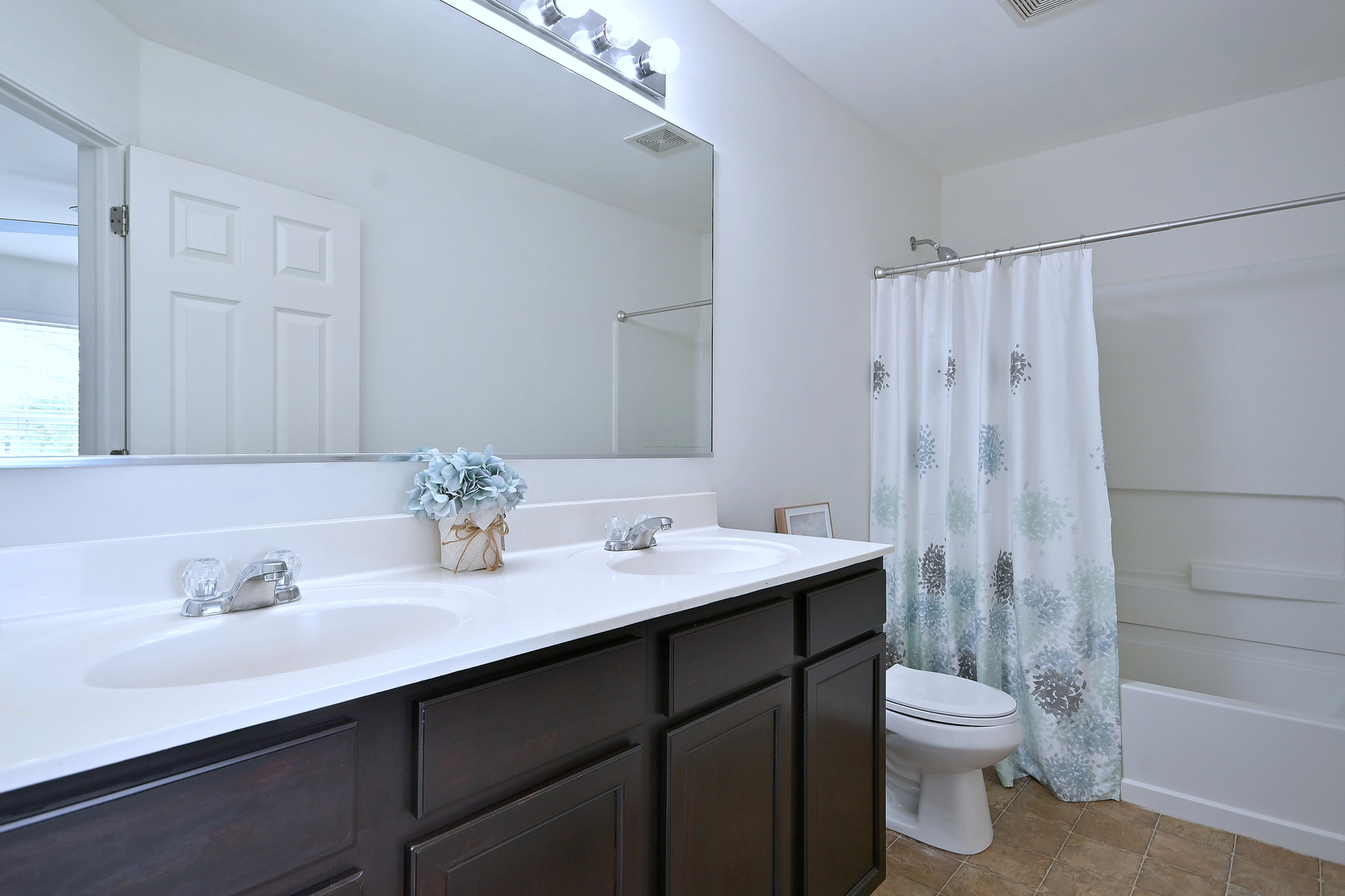 8501 Sawyer Court, Joliet, IL 60431
