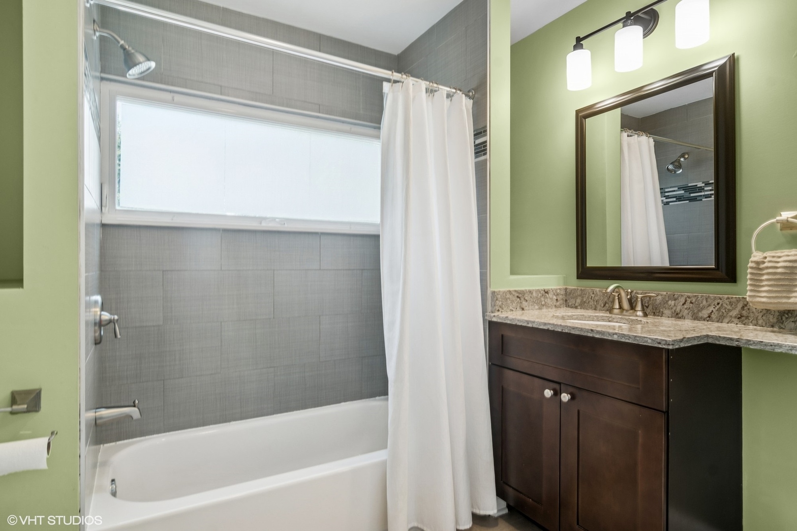 4666 N Leclaire Avenue, Chicago, IL 60630