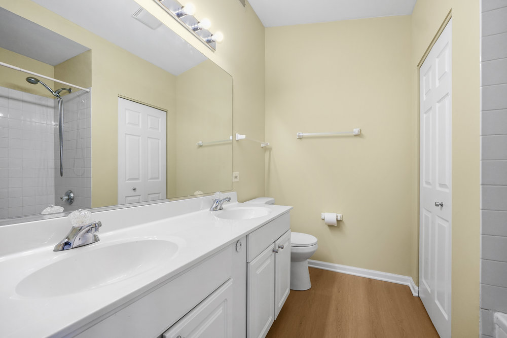 2277 Reflections Drive #2277, Aurora, IL 60502
