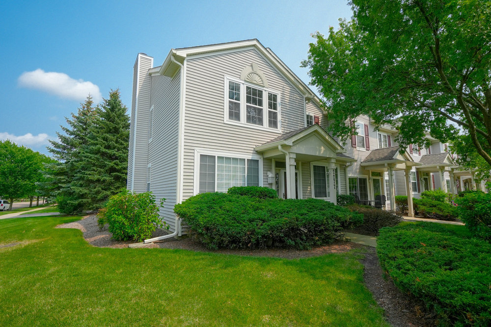 2277 Reflections Drive #2277, Aurora, IL 60502