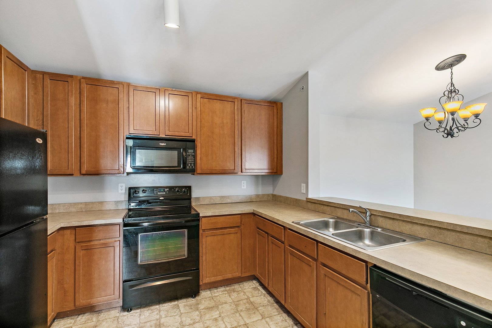 148 BERTRAM Drive #N, Yorkville, IL 60560